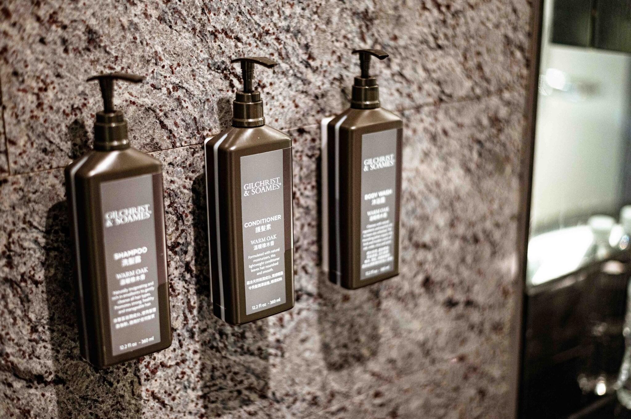 Double Superior Queen Bed