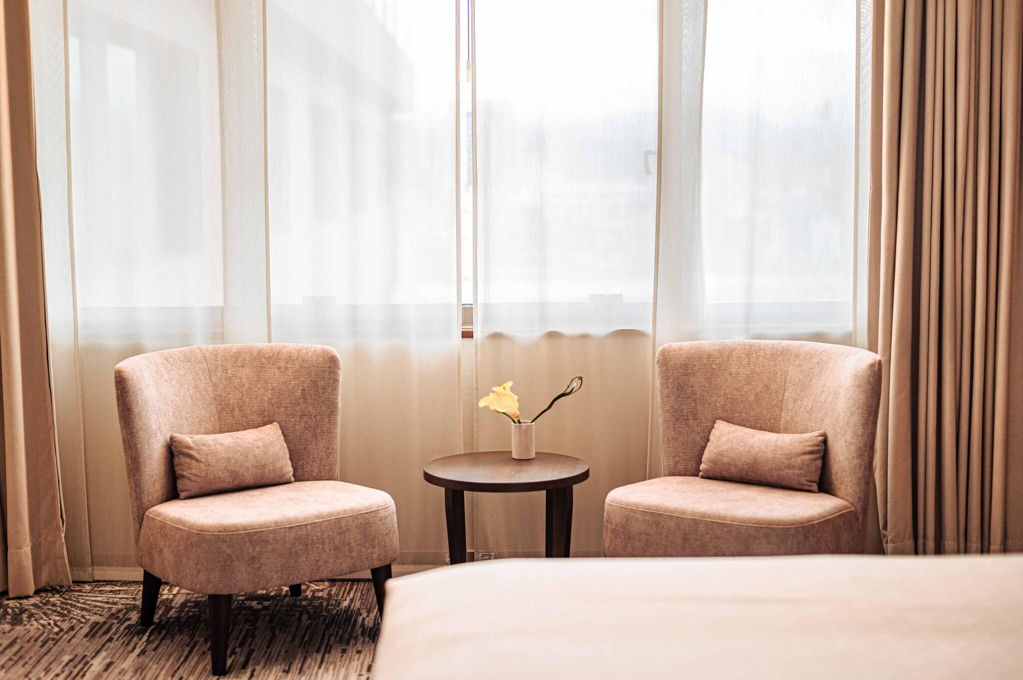 Double Deluxe Executive