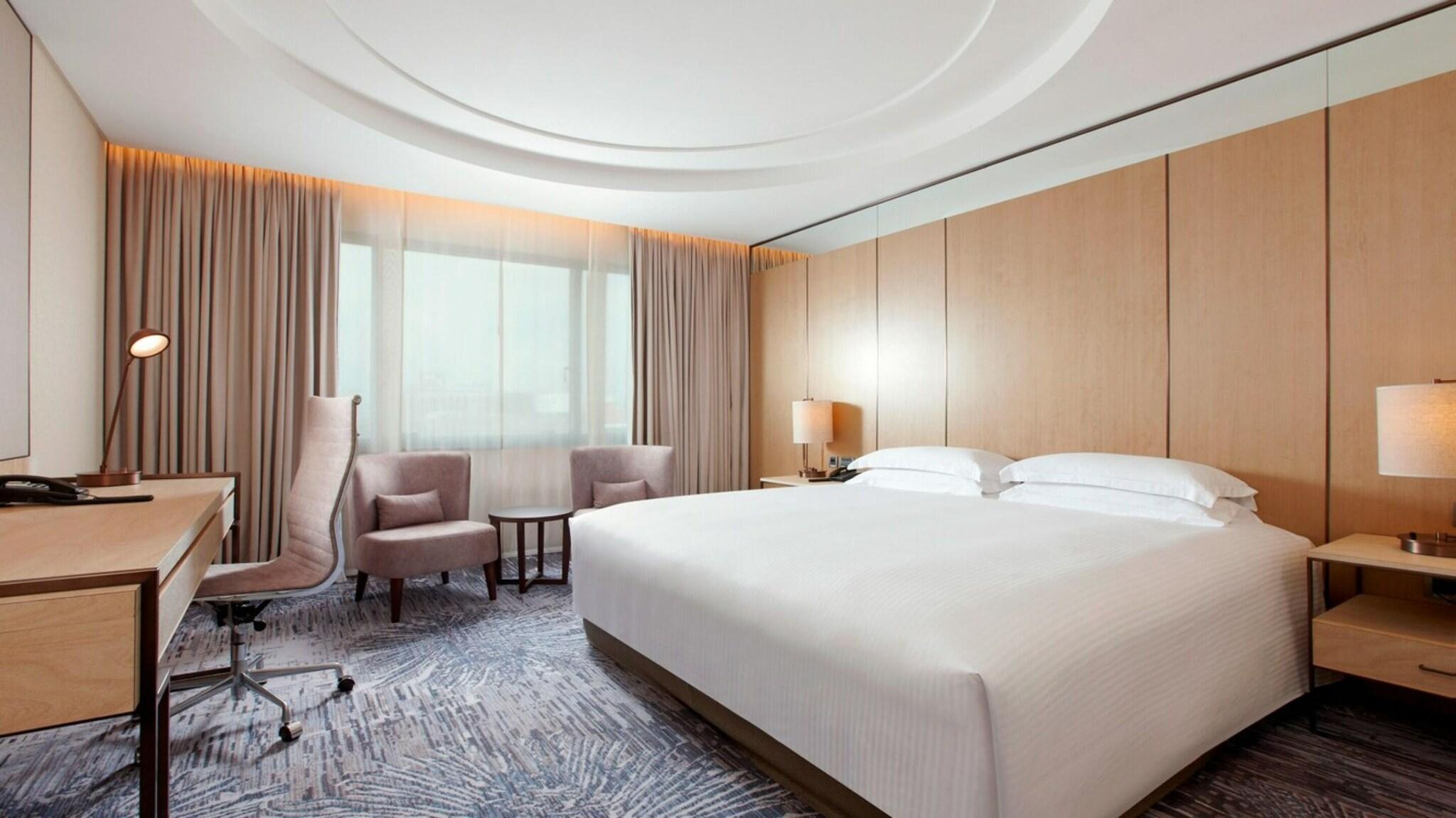 Double Deluxe Executive