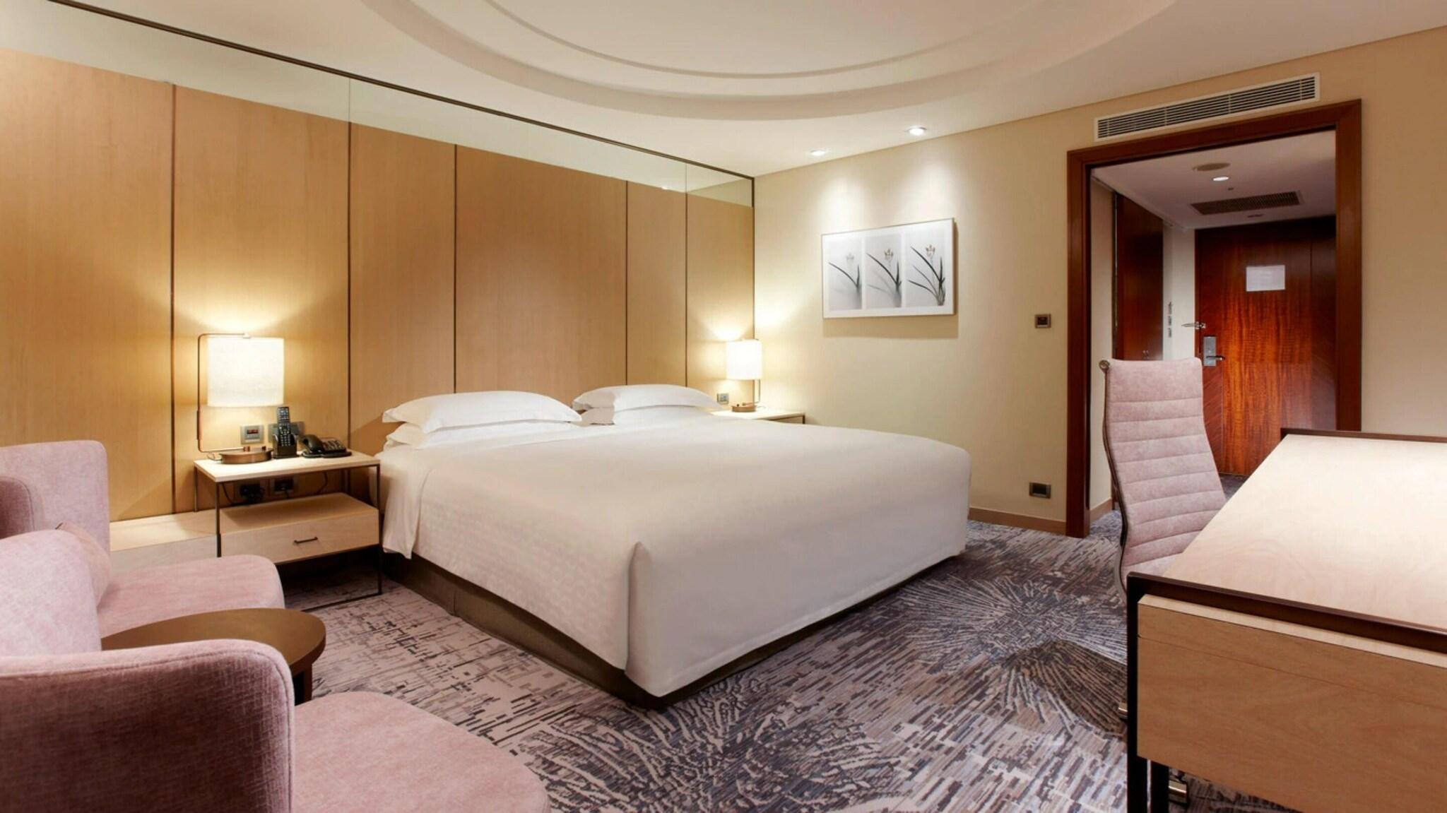 Double Deluxe Executive