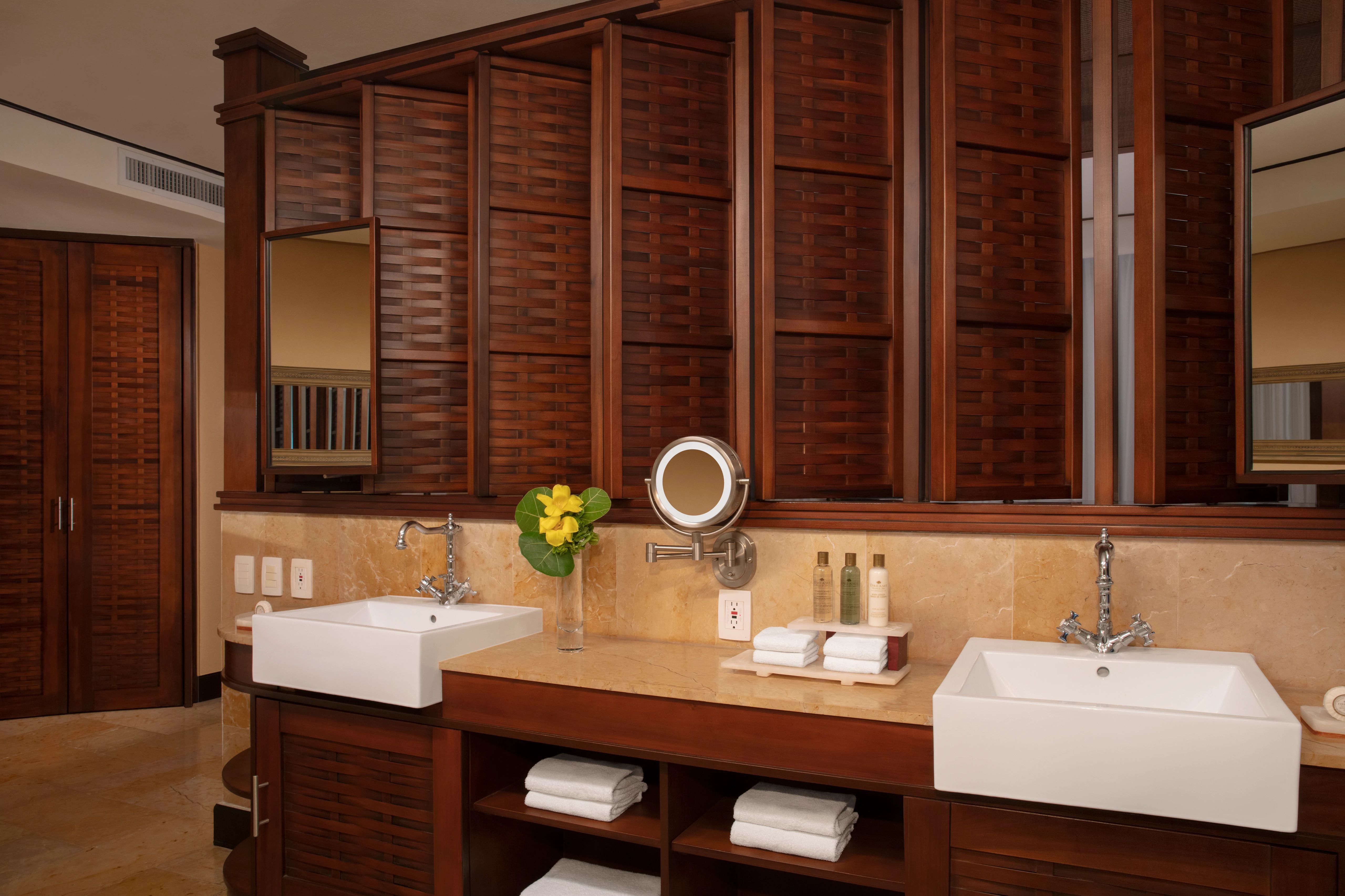 Double Club with Views