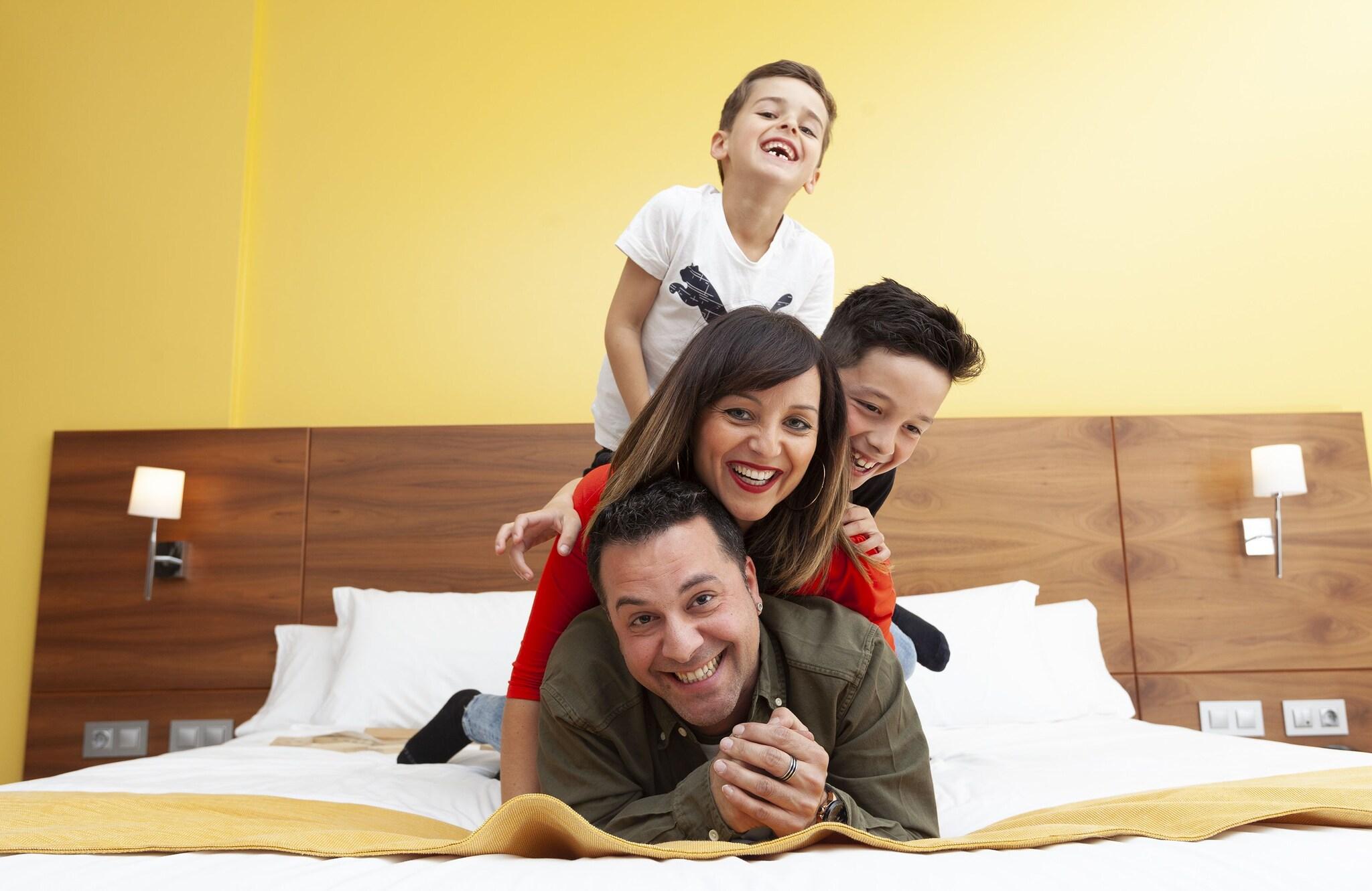 Quadruple with Double Bed