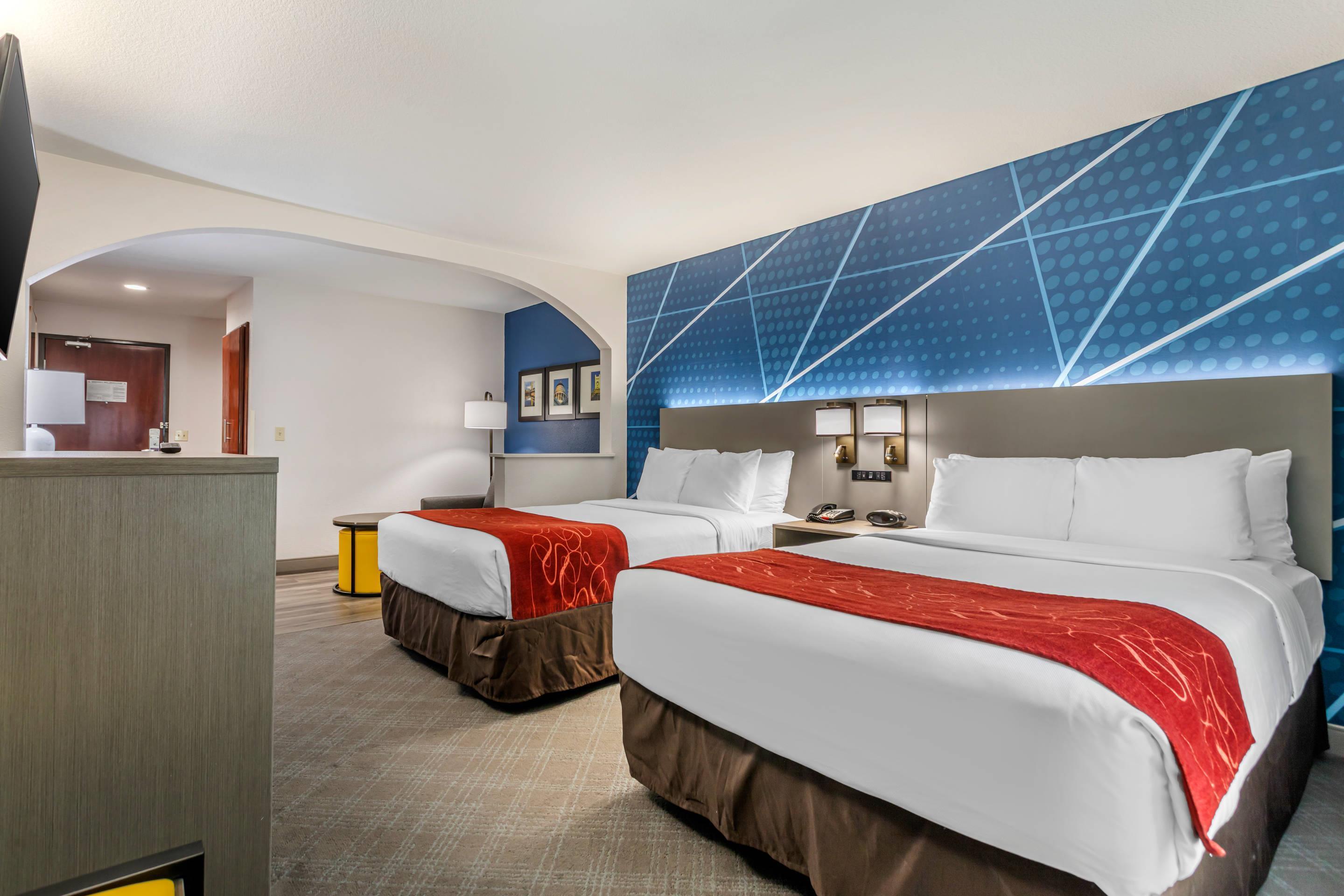 Suite Two Double Beds Non Smoking