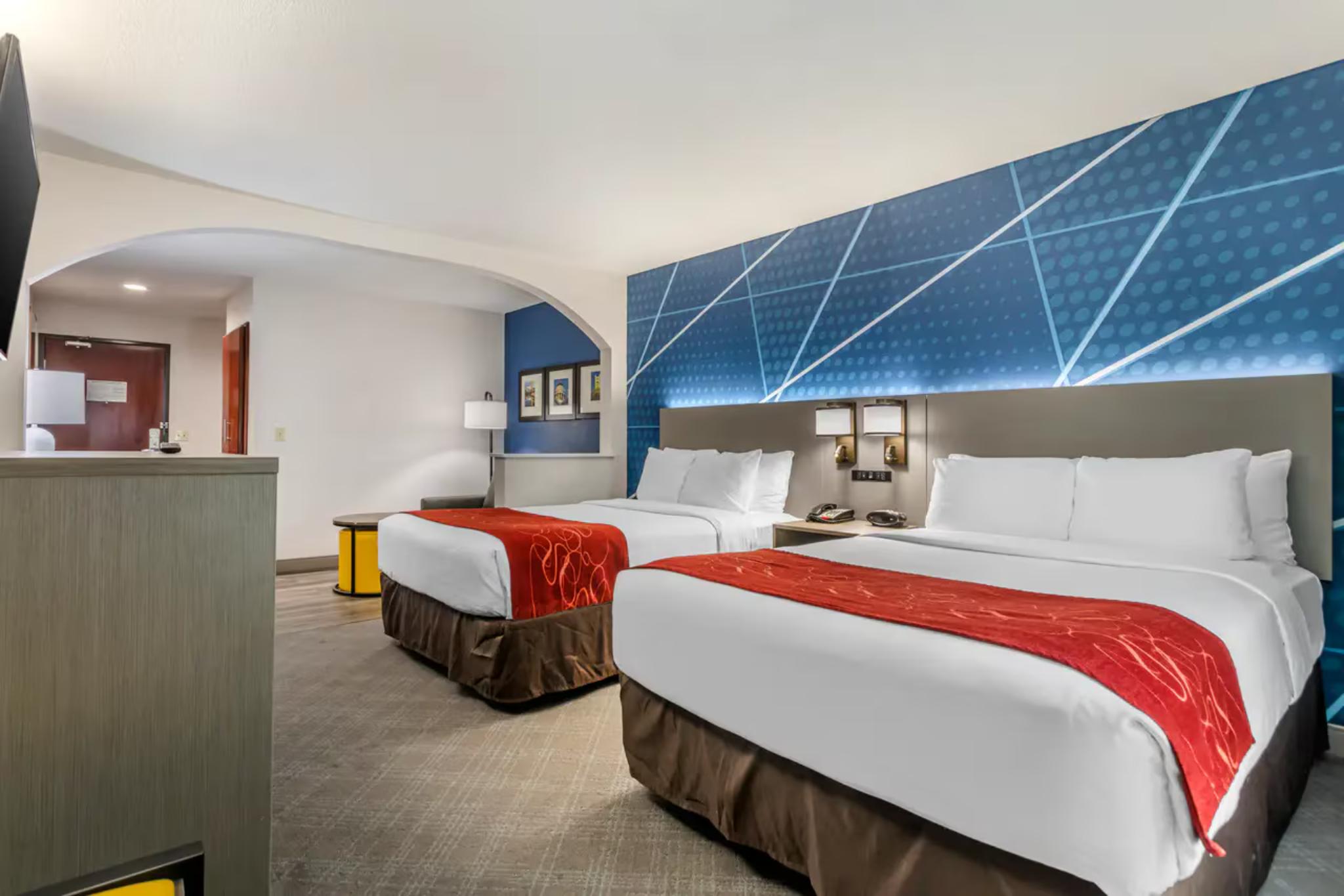 Suite Two King Beds