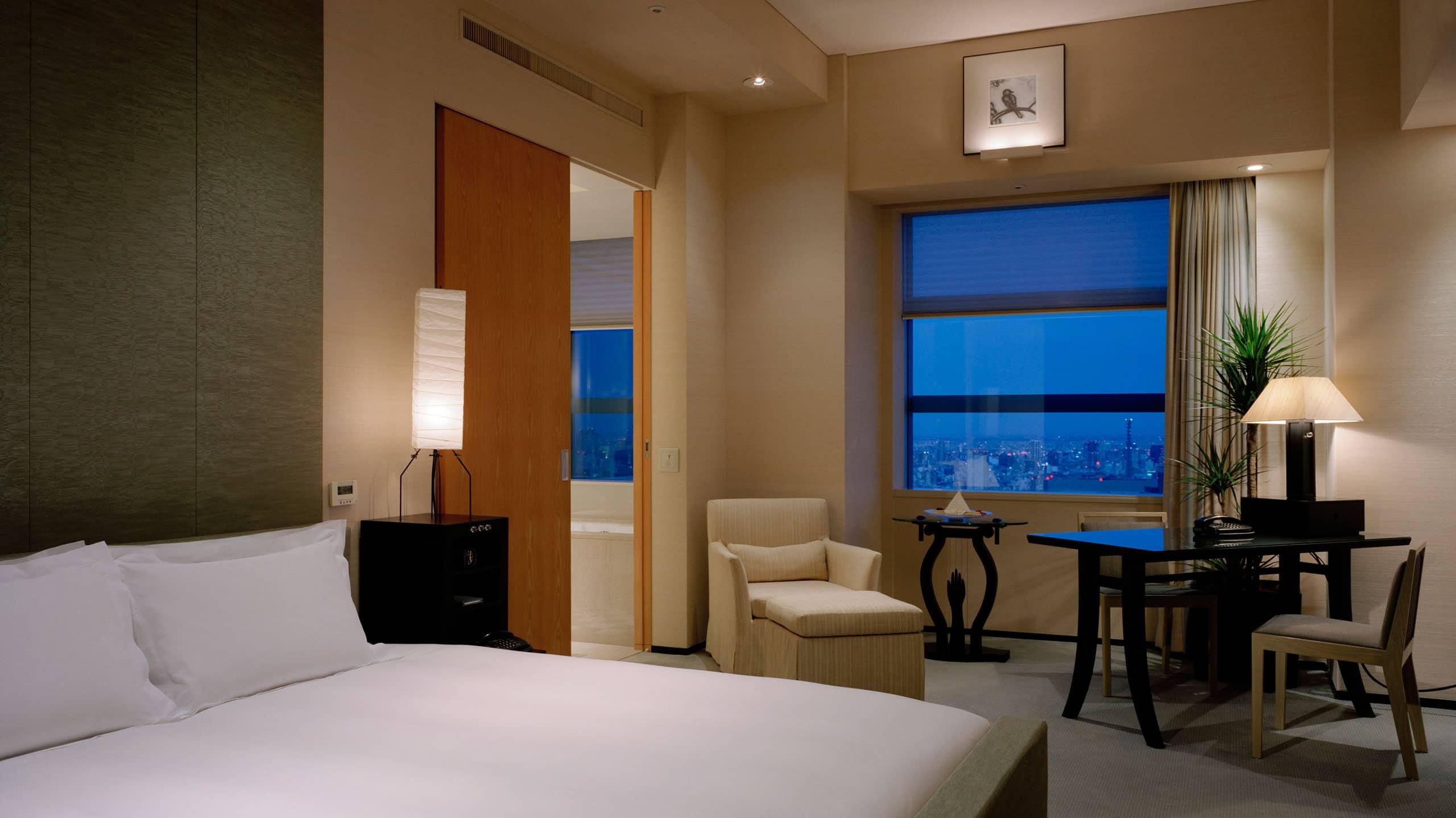 Double Deluxe with Views