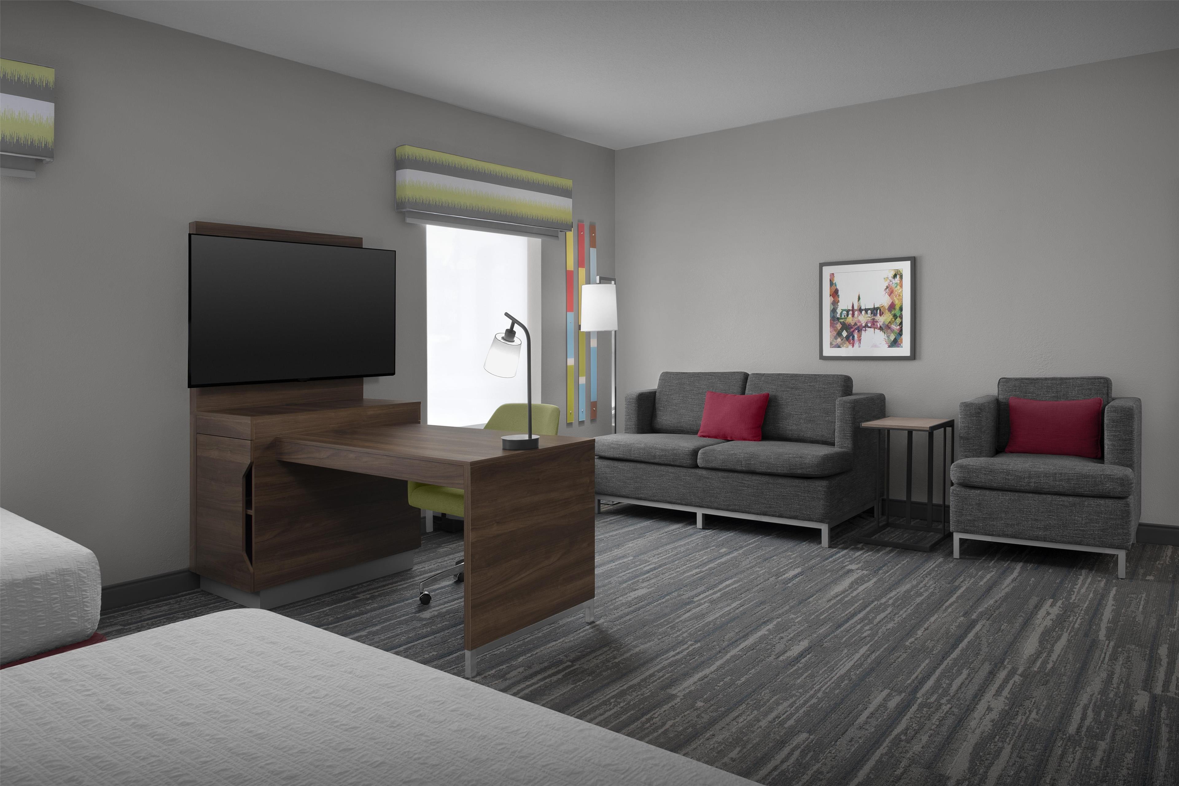 Studio Two Queen Beds