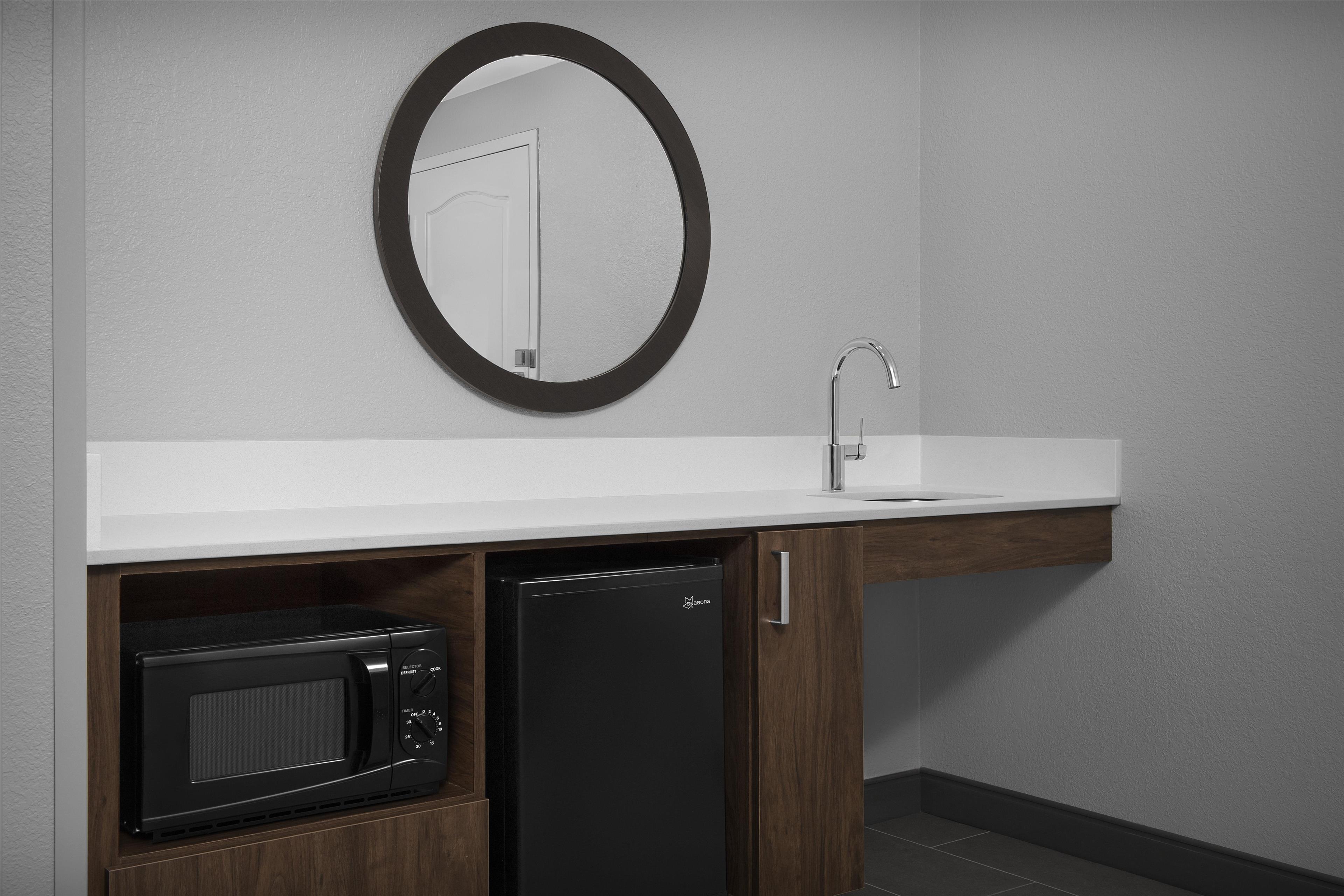 Studio King Size Bed