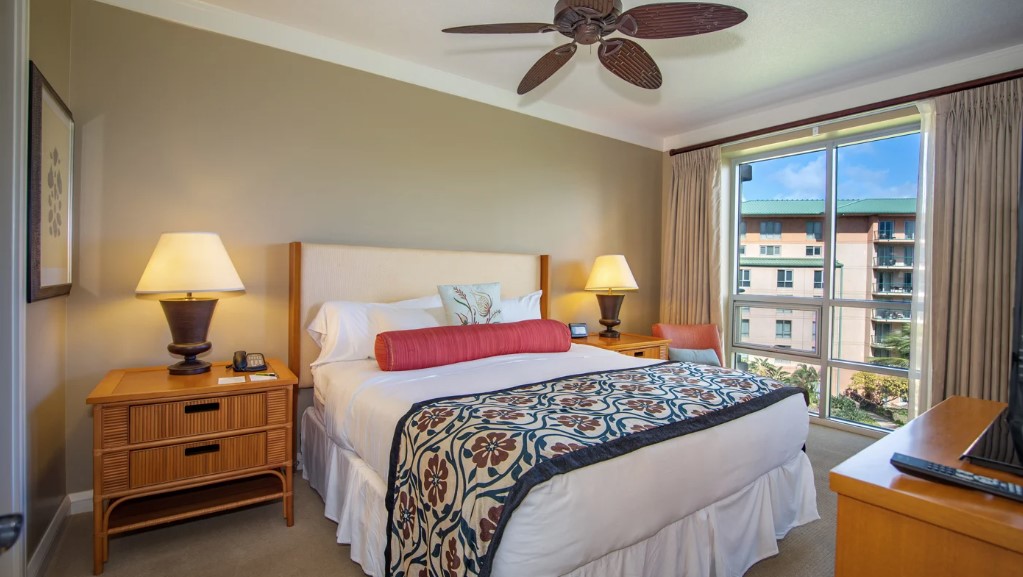 Room Partial Ocean View One Bedroom