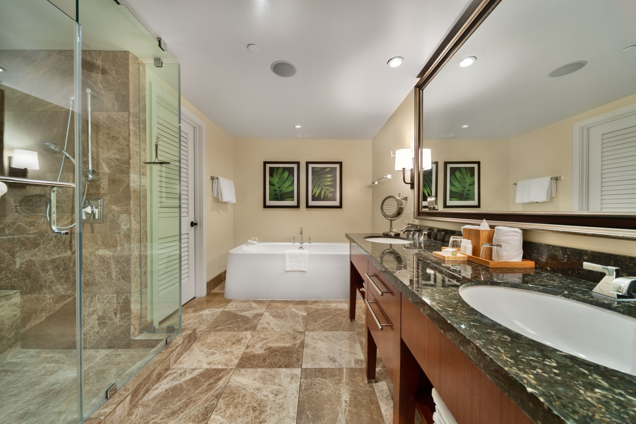 Suite Ocean View Three Bedrooms