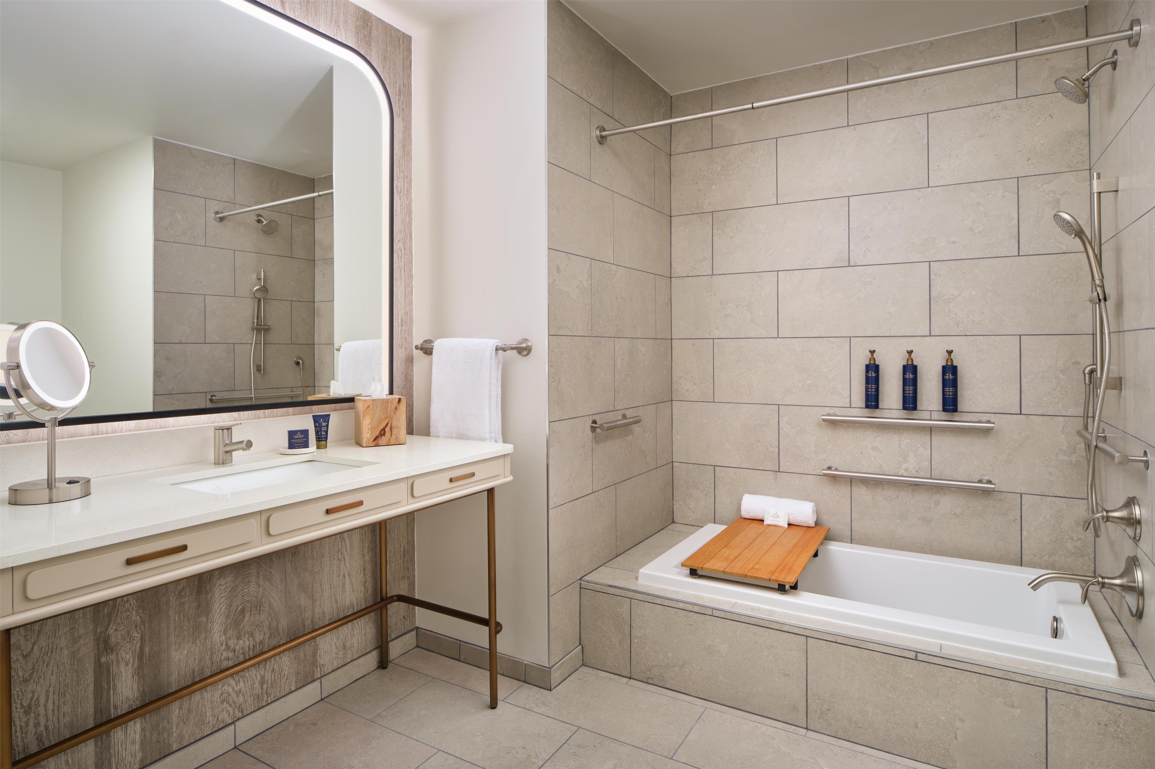 Suite Accessible-two Queen Beds