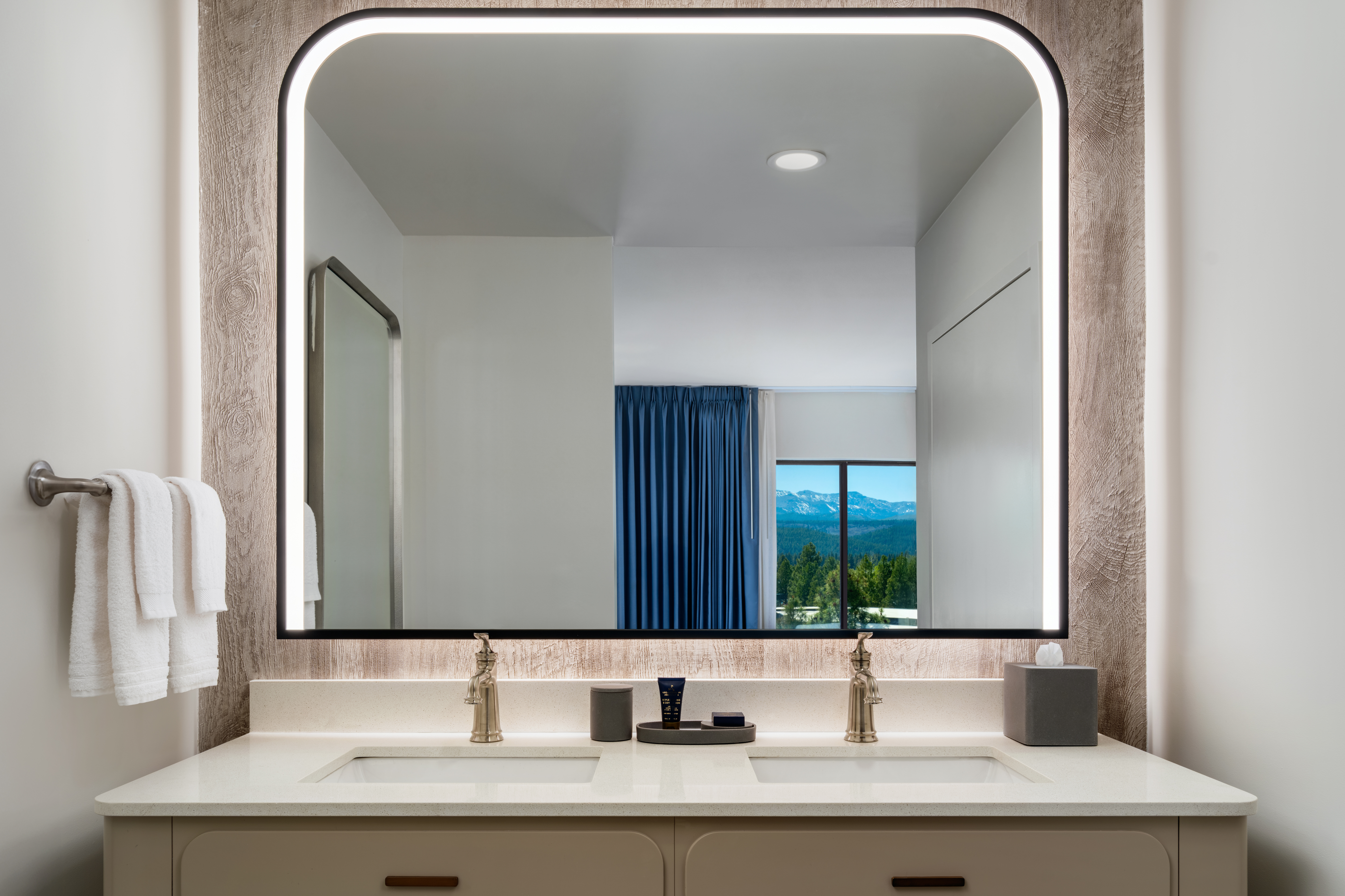 Suite One Bedroom Accessible