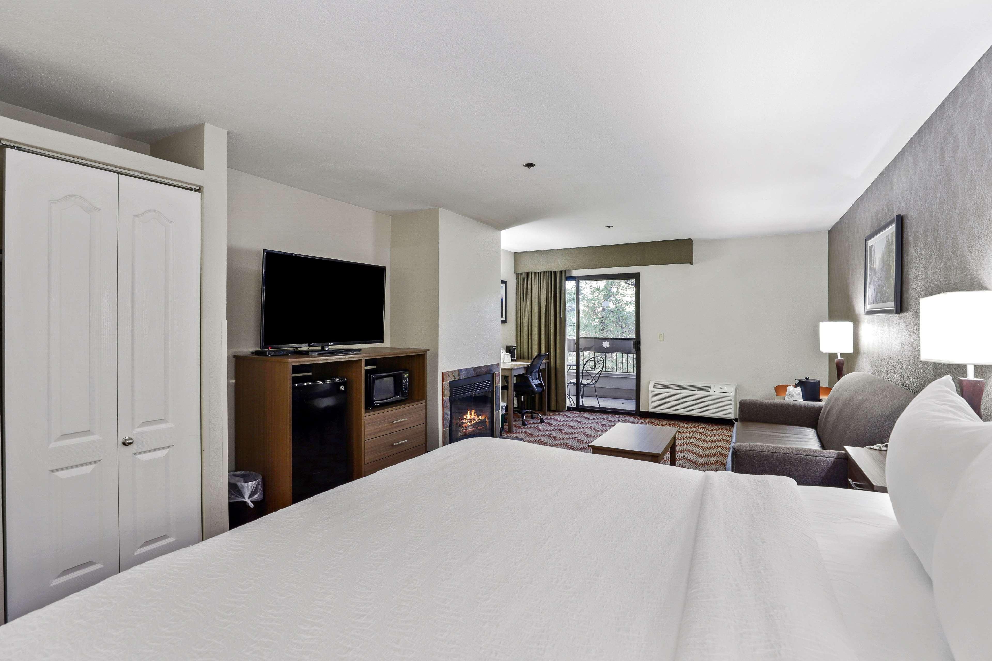 Suite with Views Non Smoking