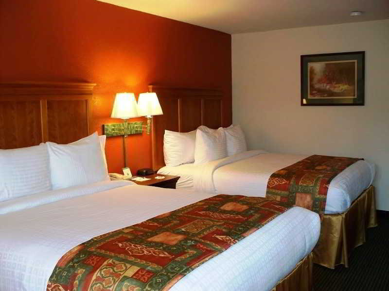 Double Two Queen Beds