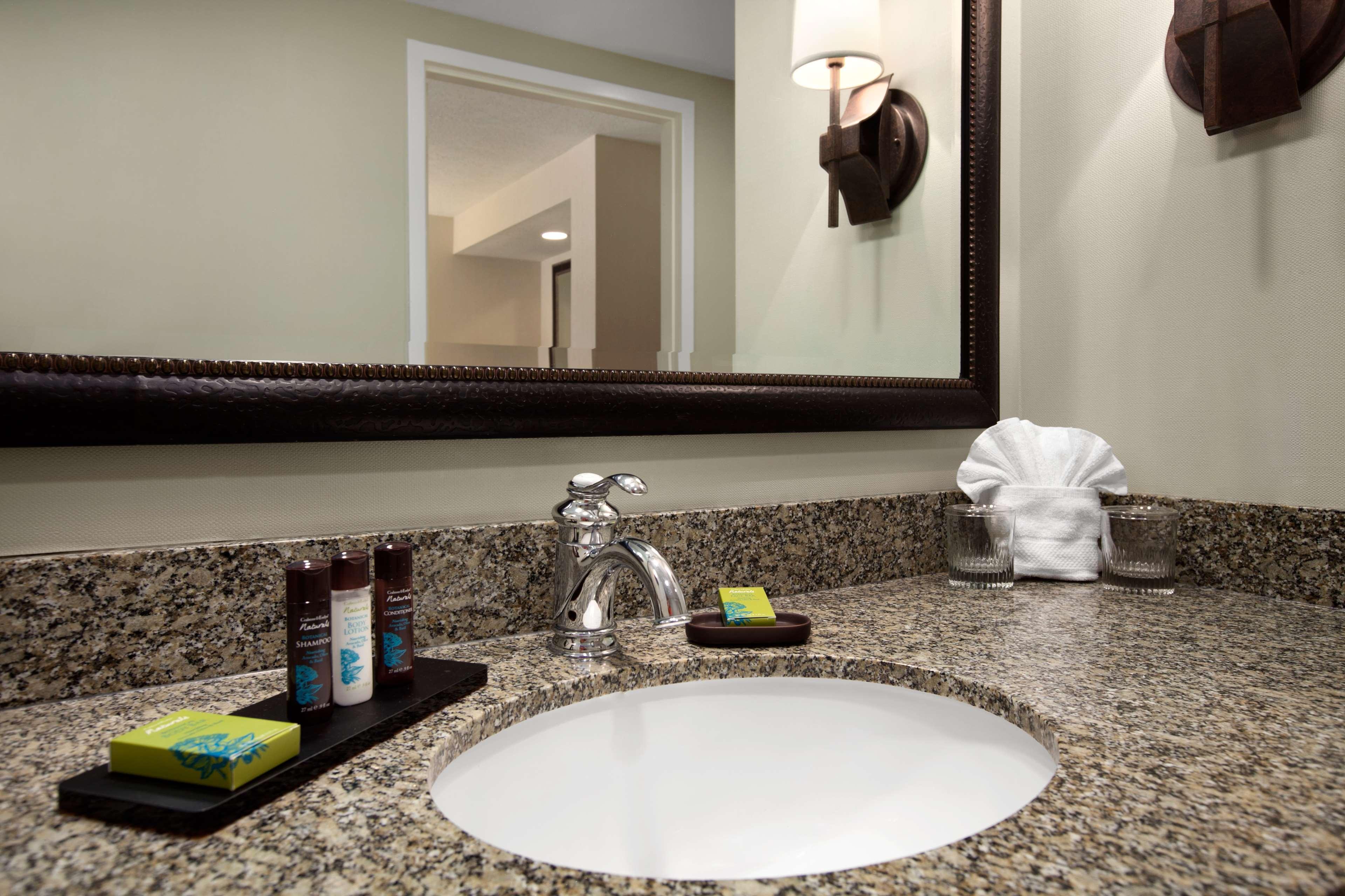 Suite Two Queen Beds