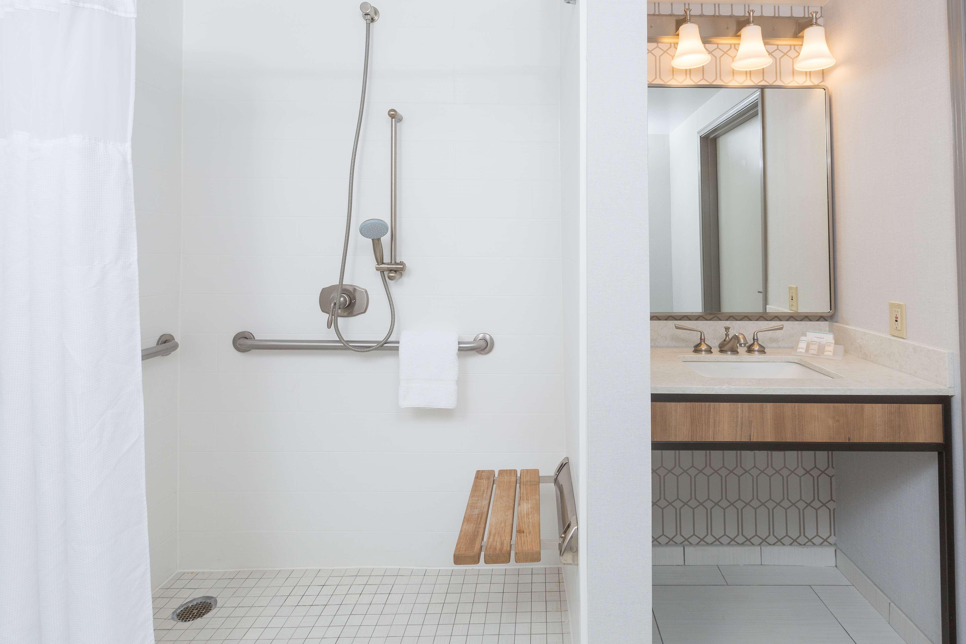 Double Accessible King Size Bed