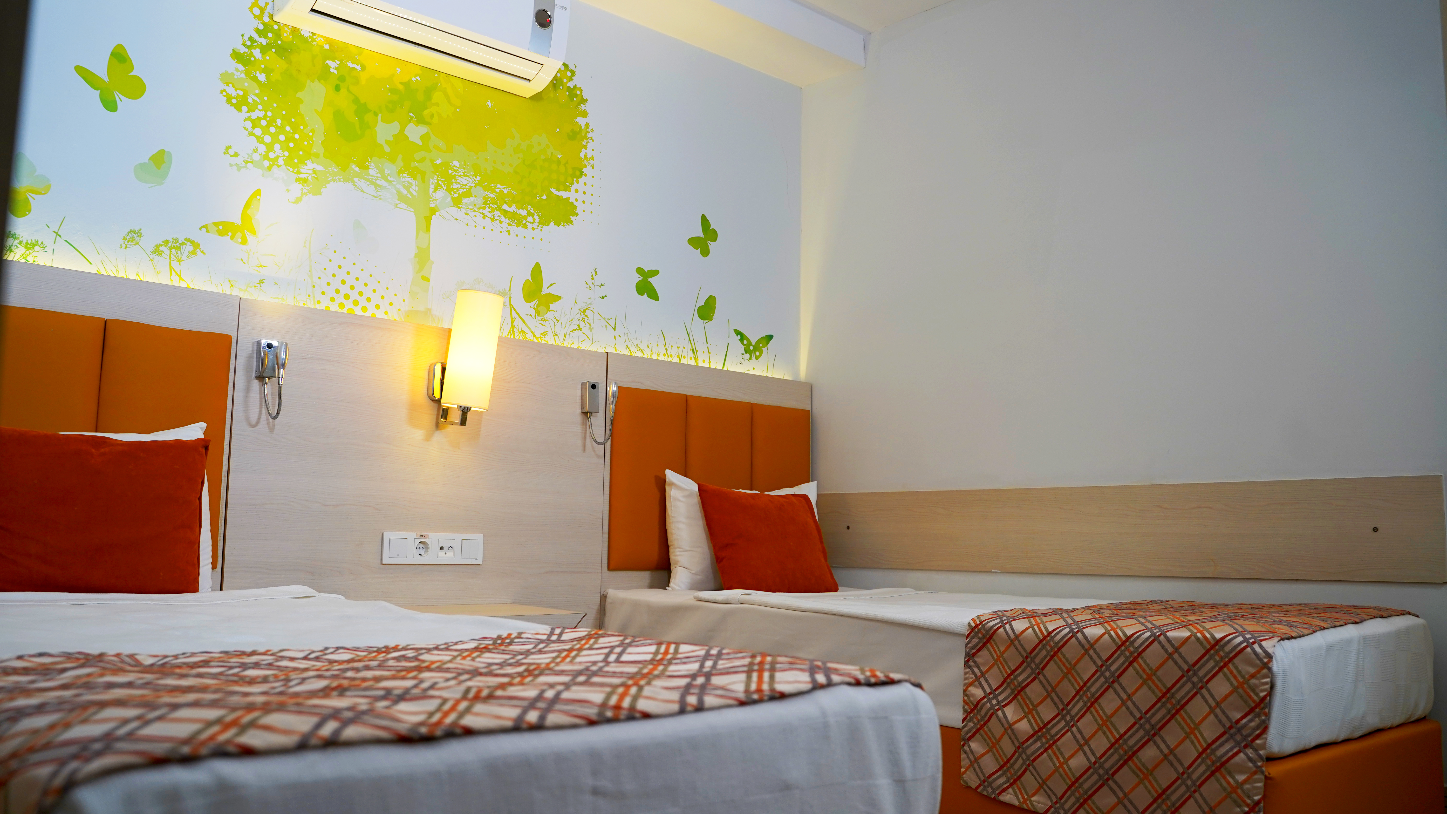 Family Room Superior