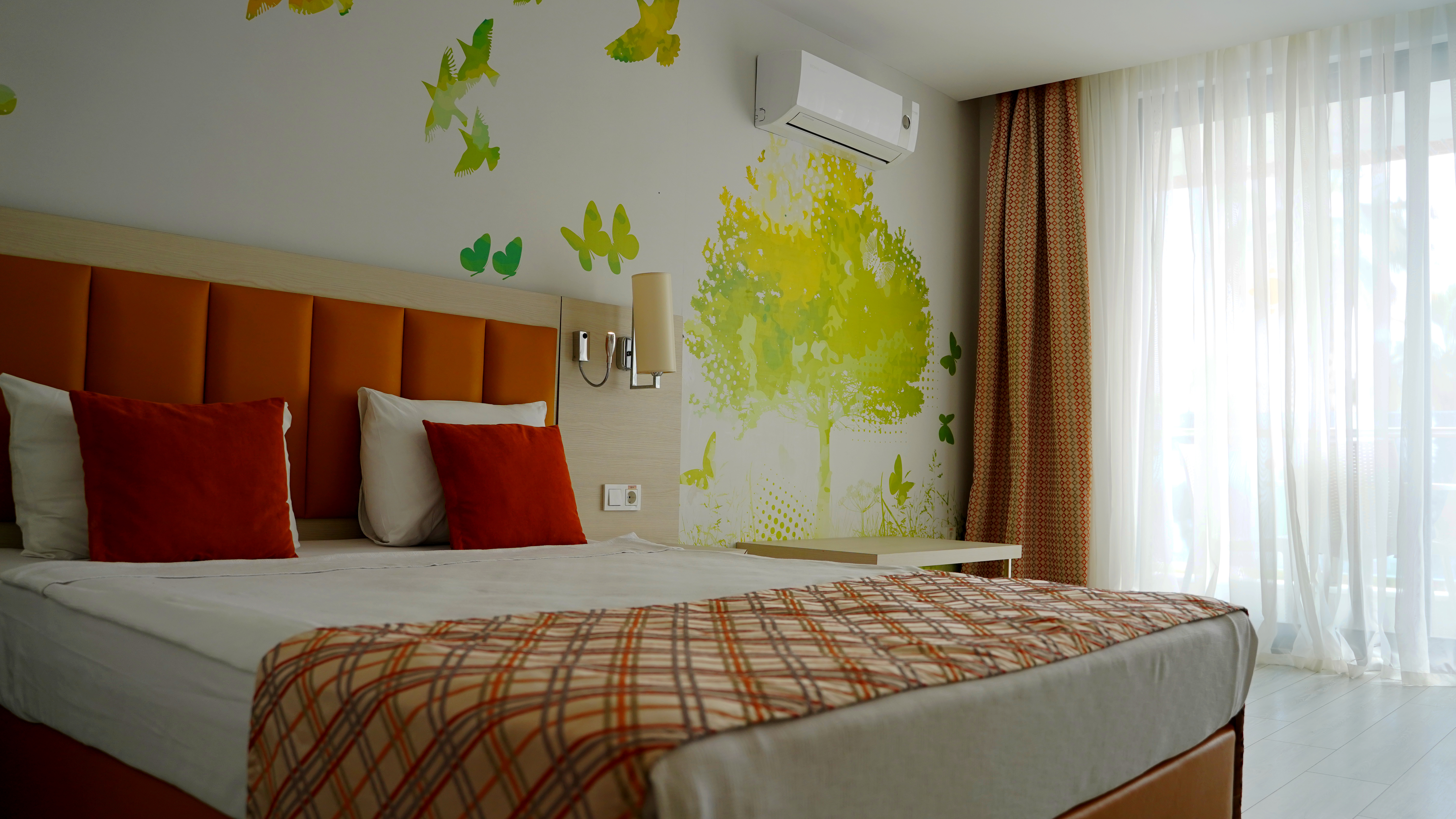 Family Room Superior