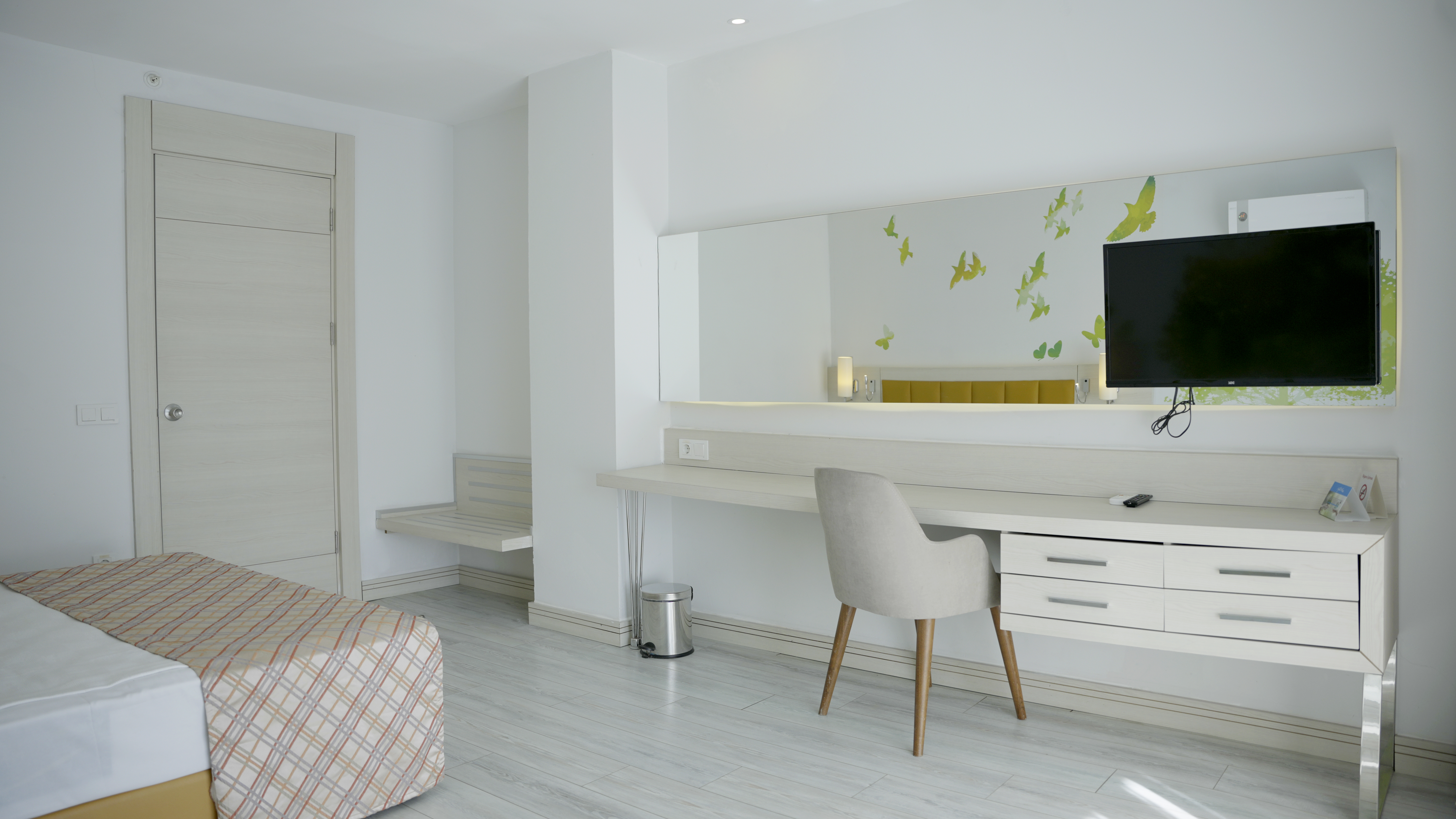 Family Room Superior