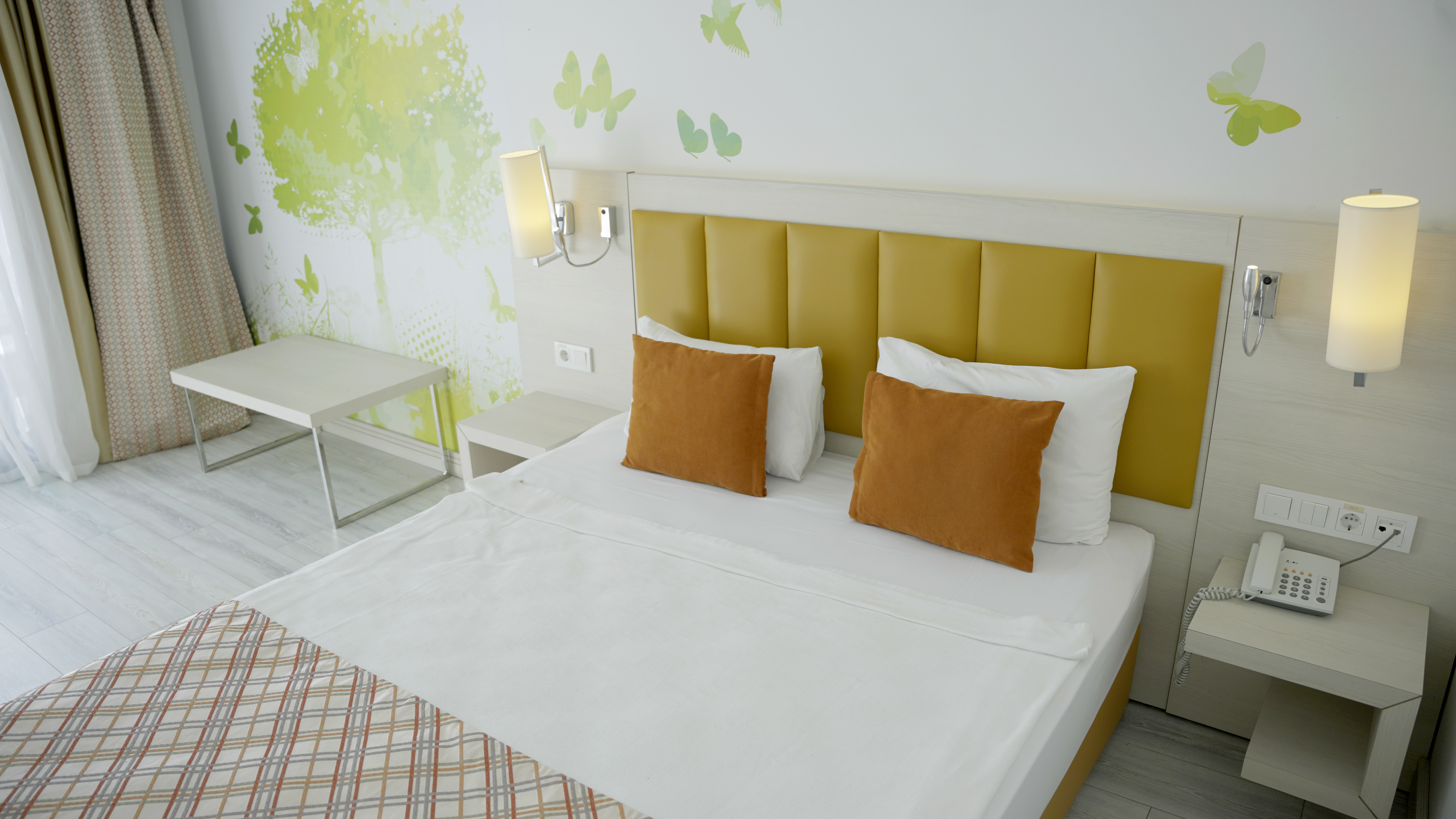 Family Room Superior