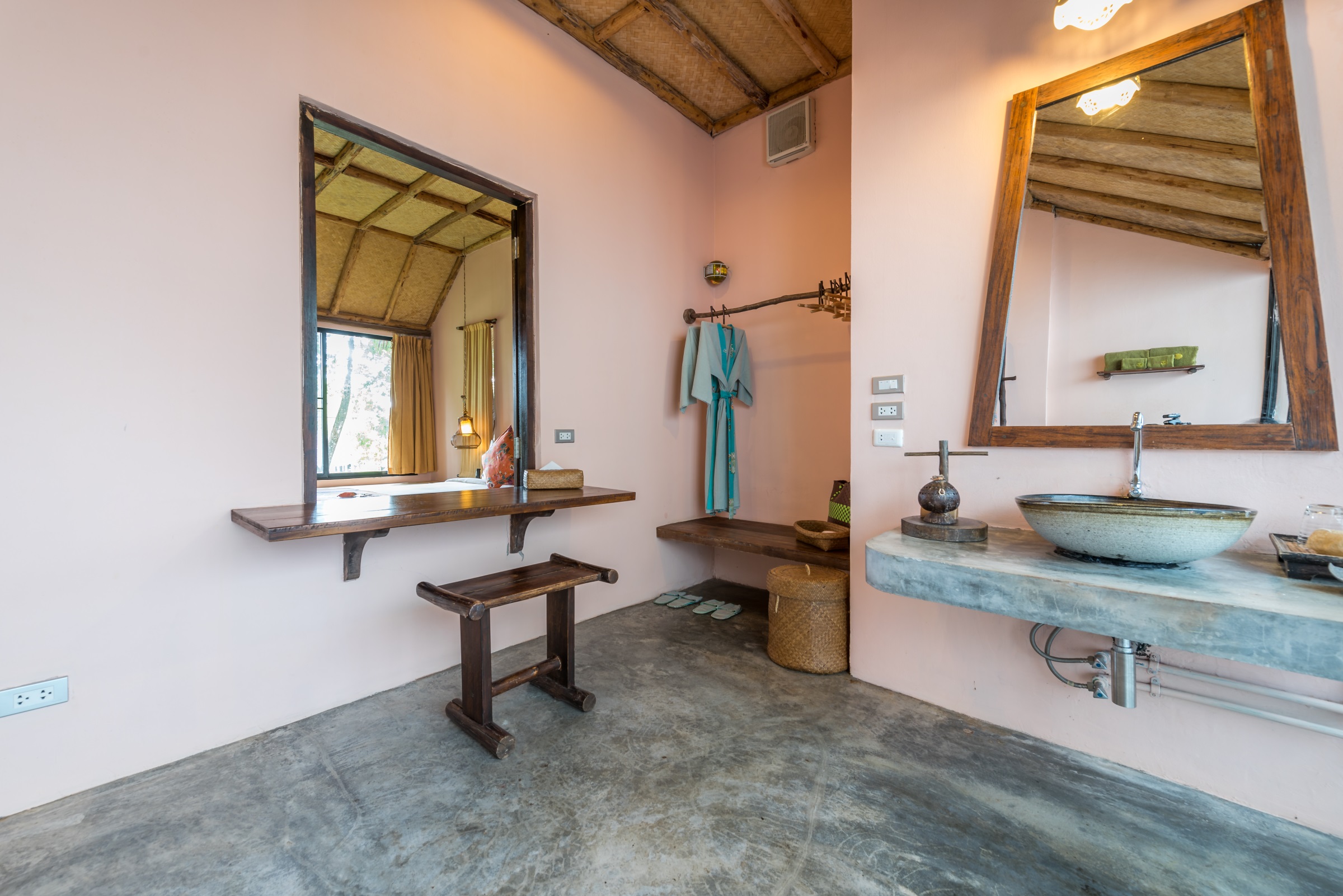 Double or Twin Deluxe