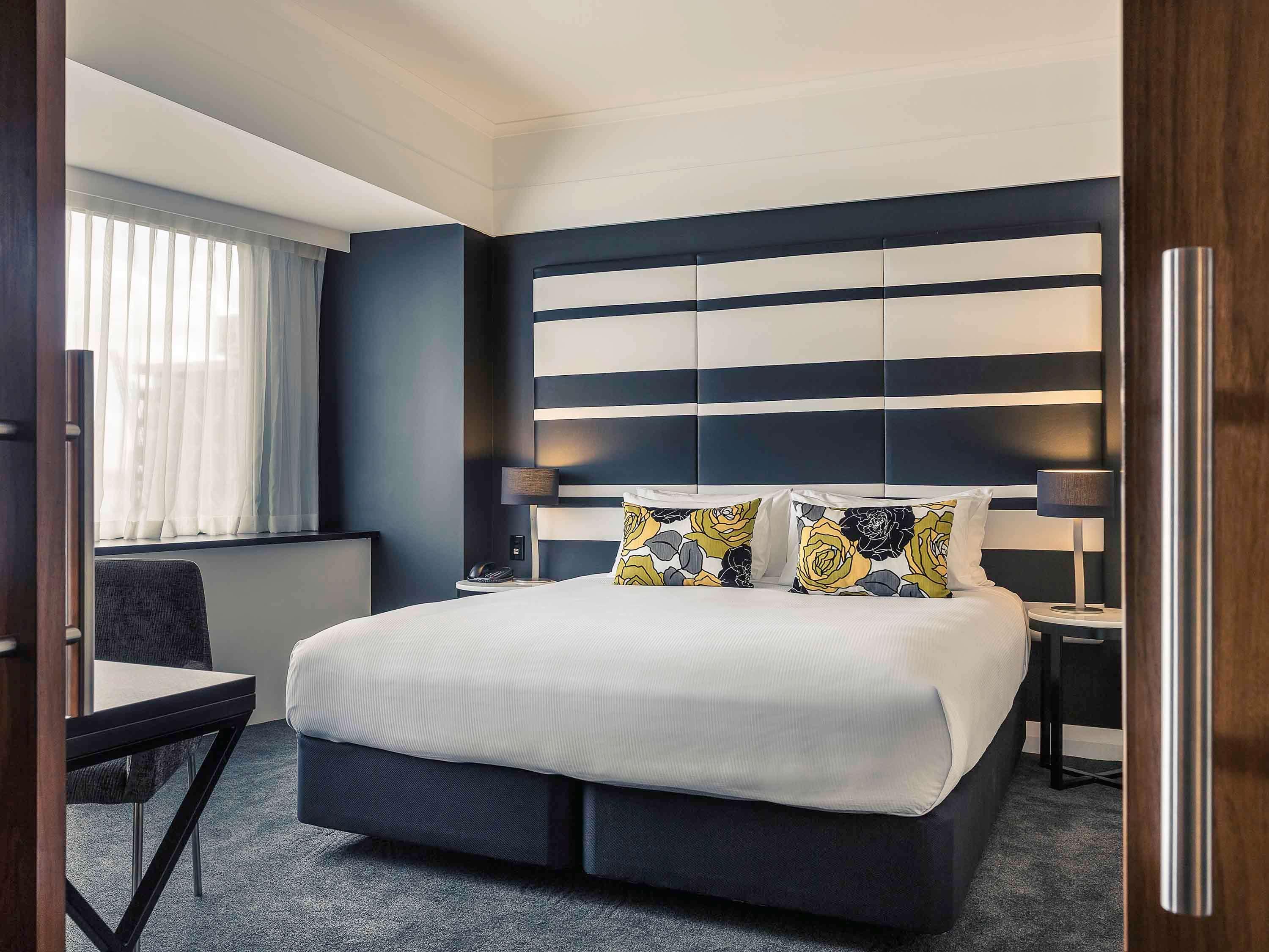 Junior Suite King Size Bed