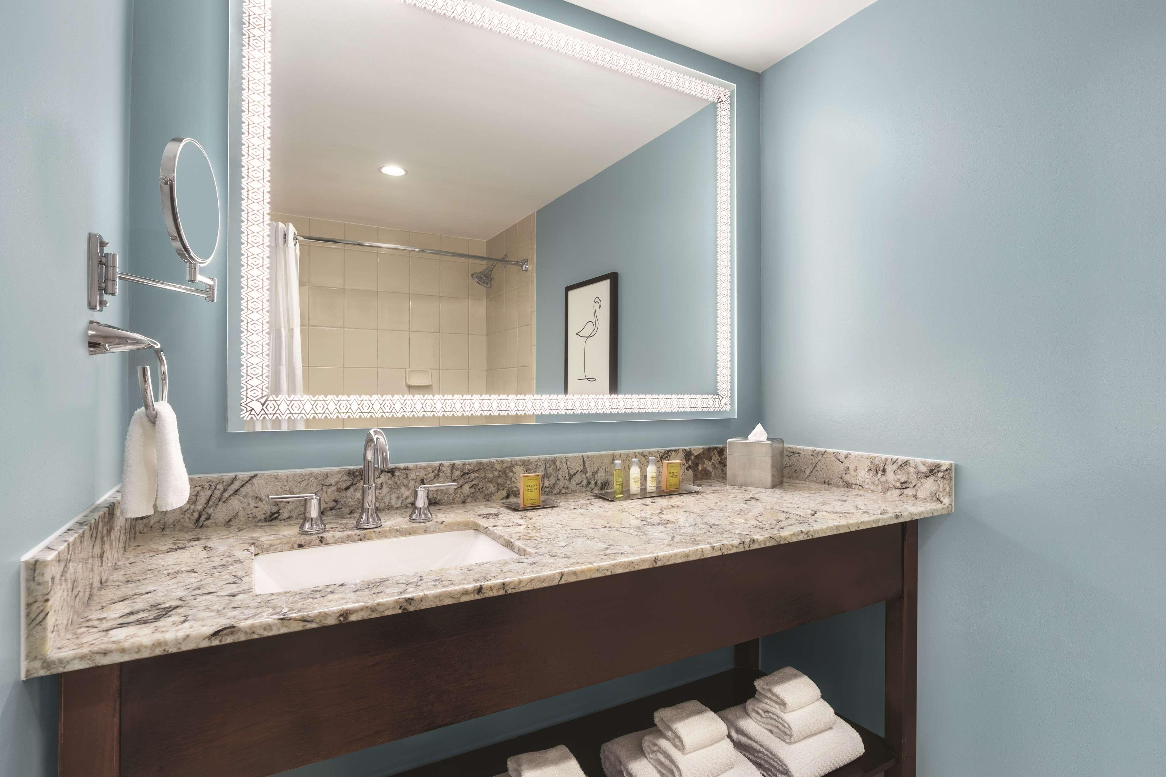 Suite Two Queen Beds