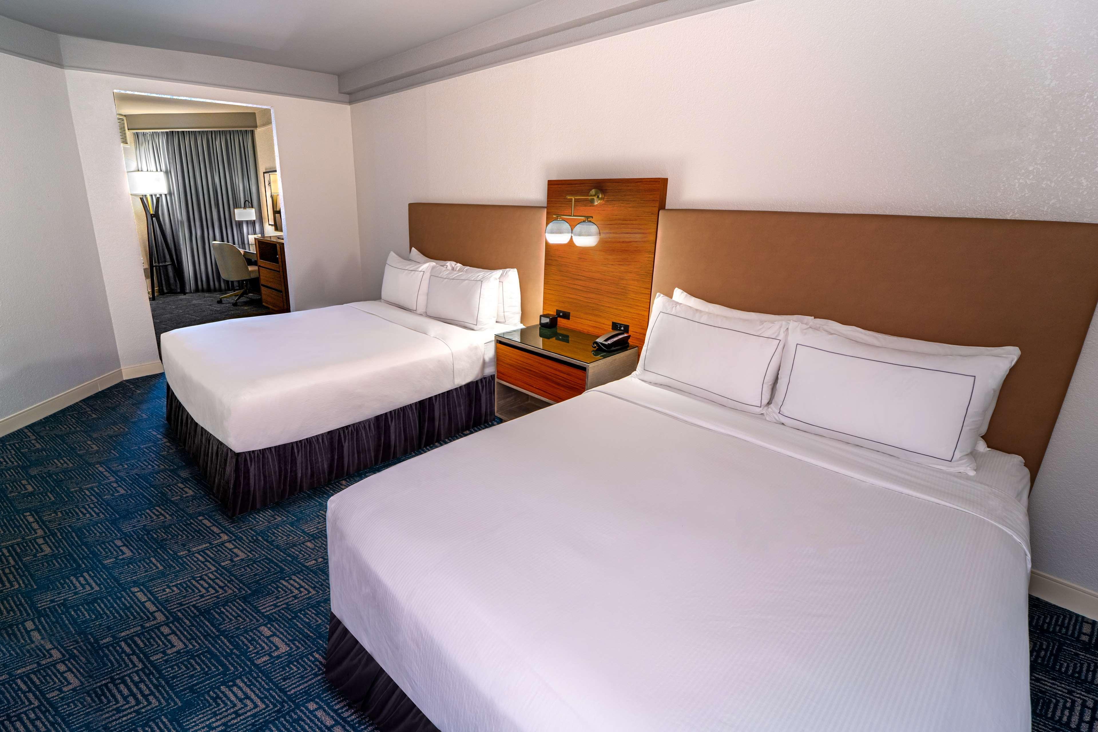 Suite Two Queen Beds