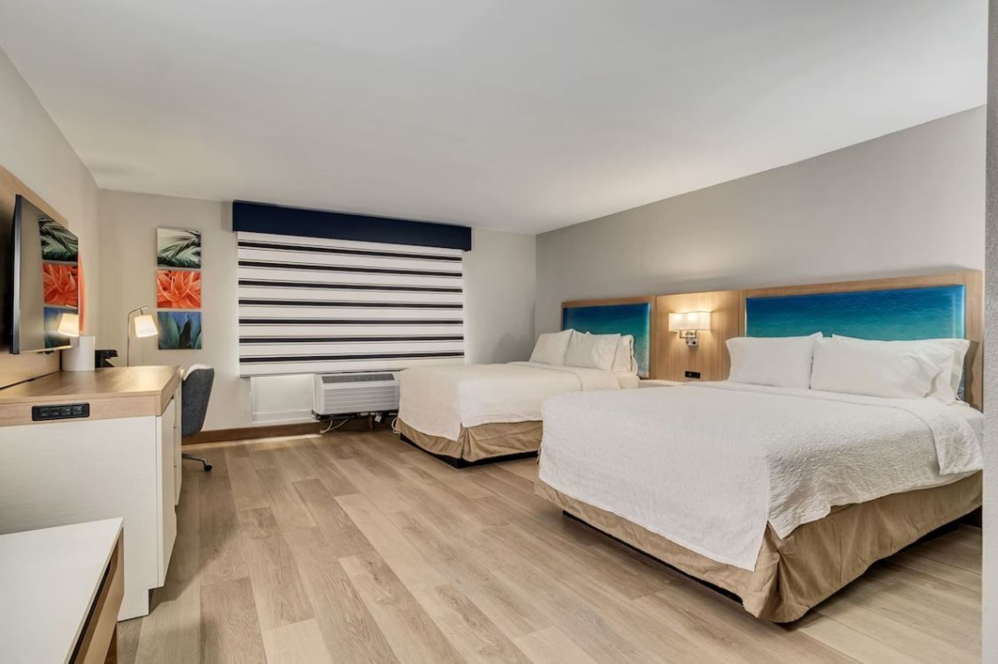 Suite Two Queen Beds