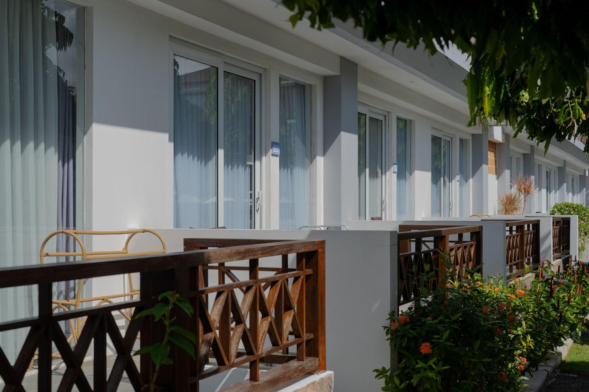 Junior Suite Queen Size Bed