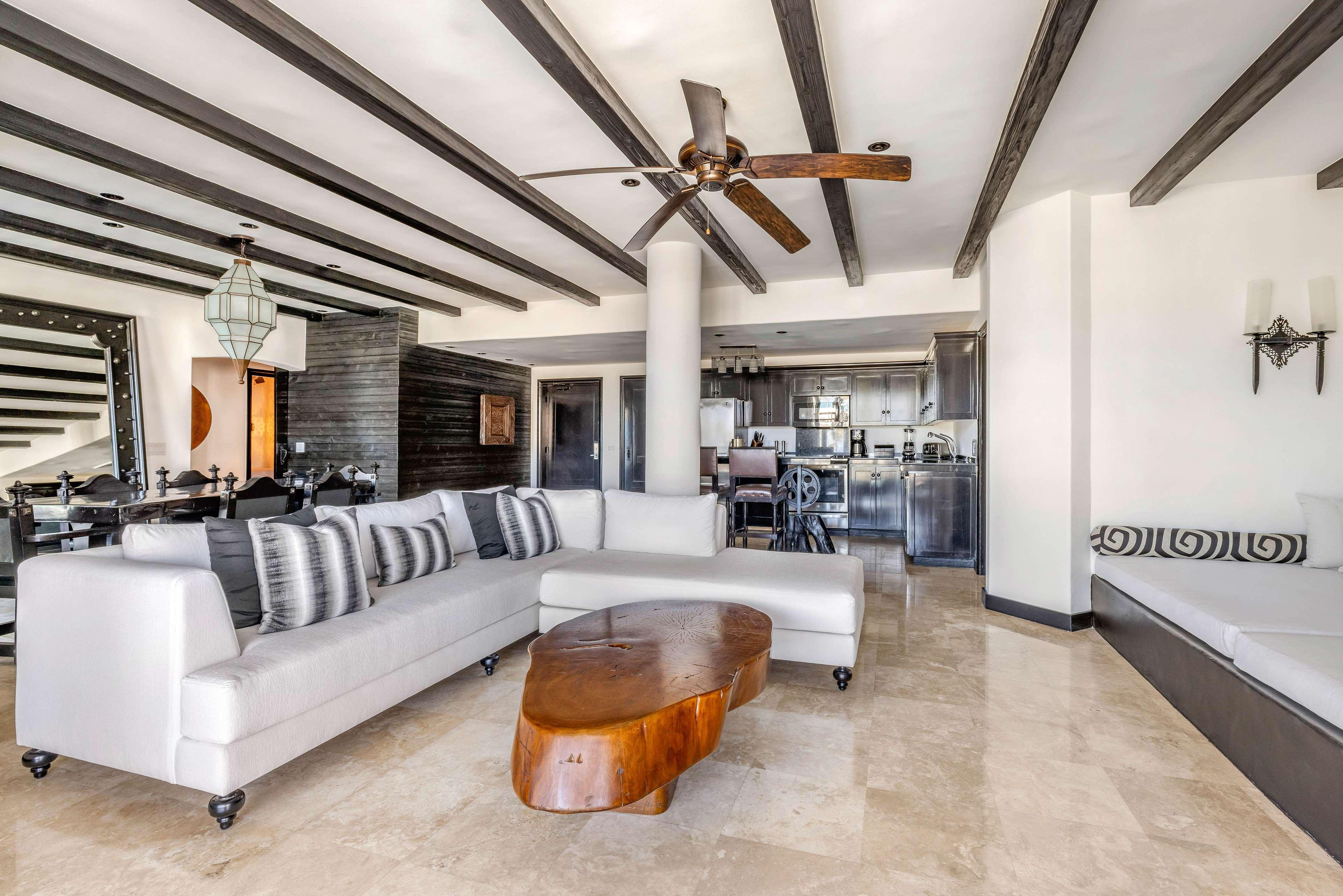 Room Penthouse with Views