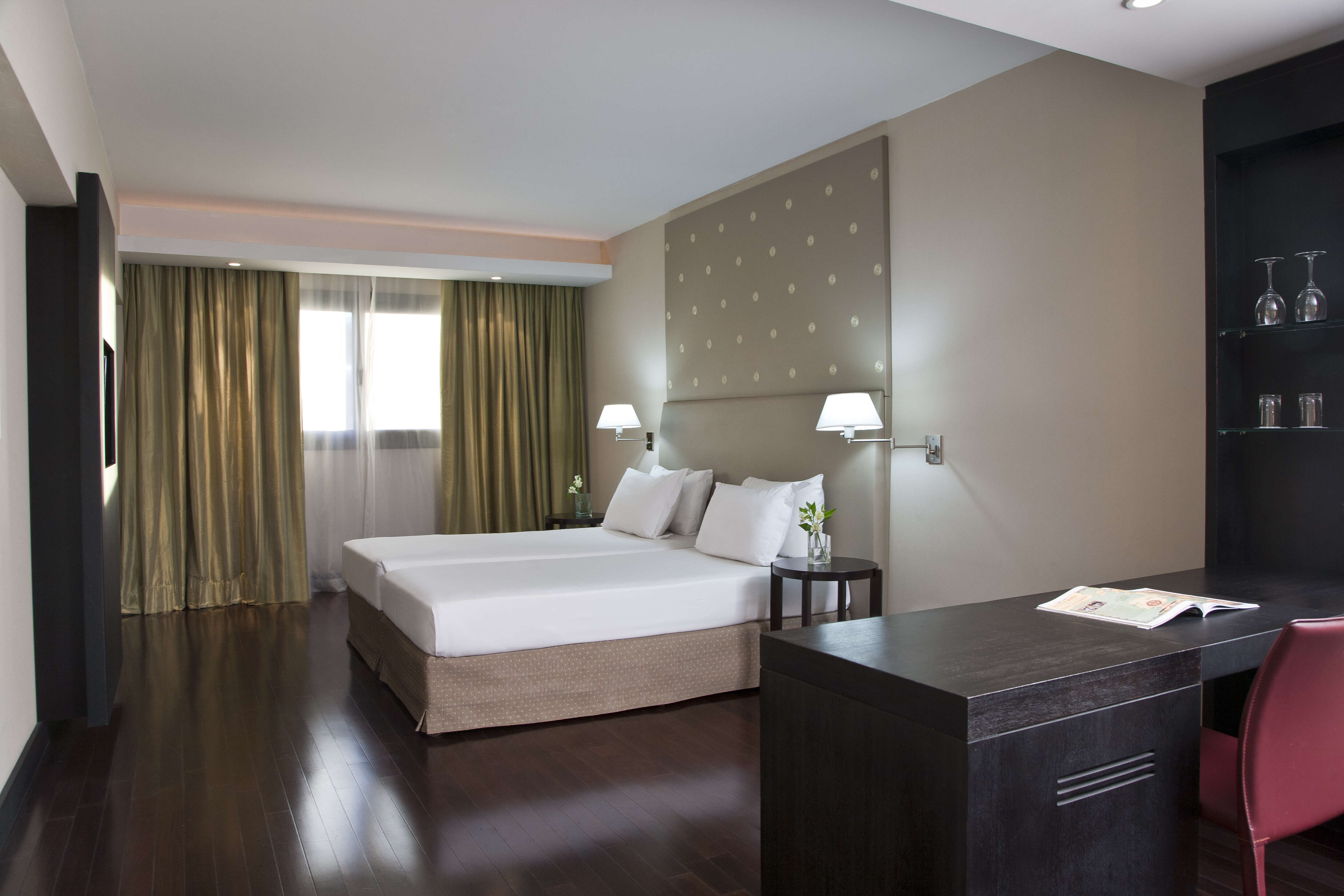 Double or Twin Standard