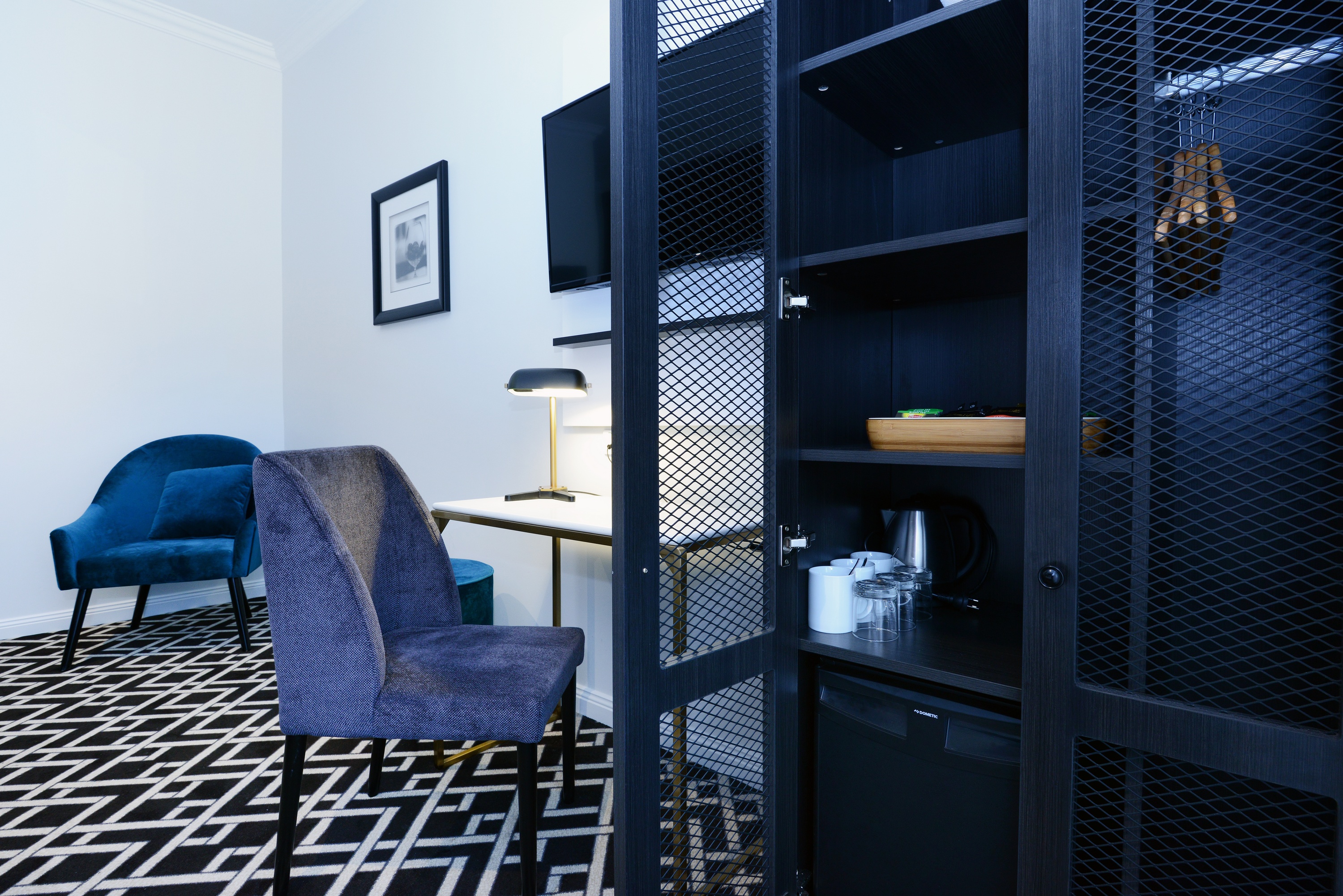 Double King Size Bed