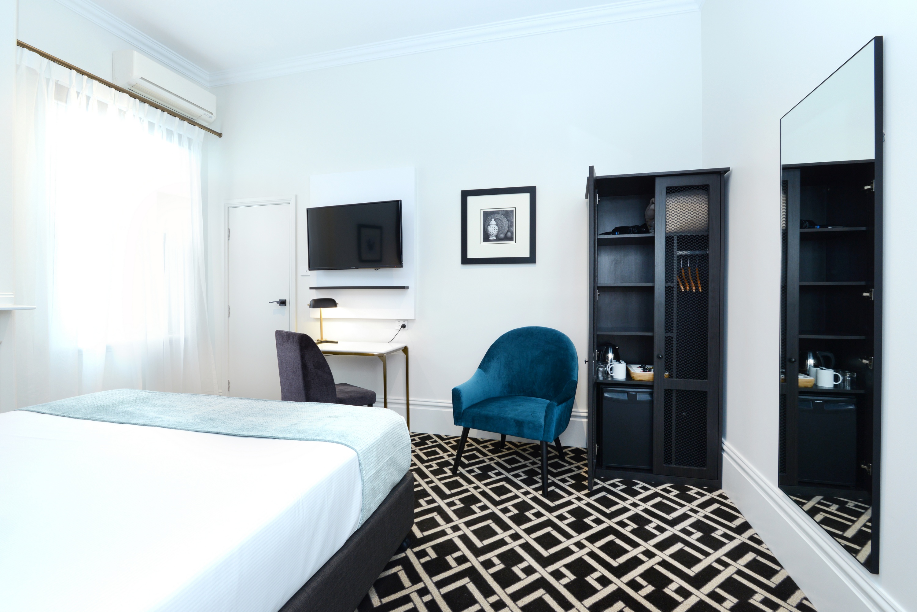 Double King Size Bed