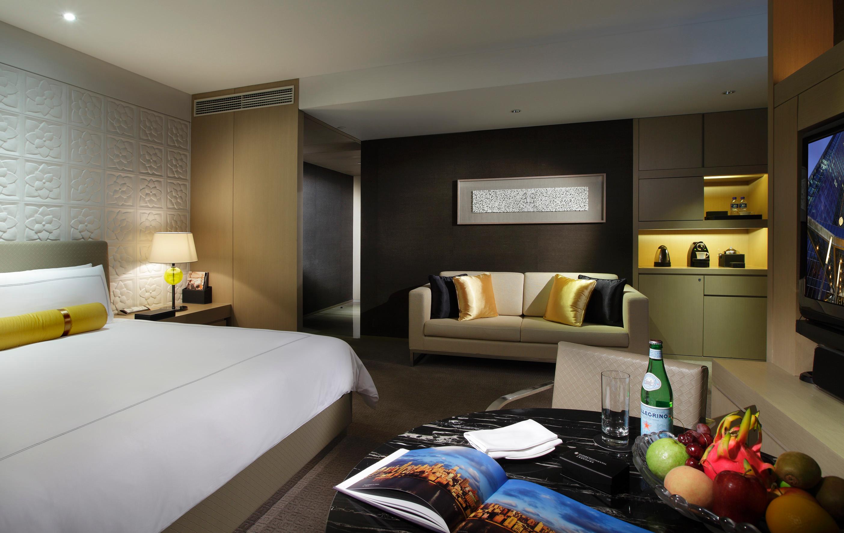 Double or Twin Deluxe