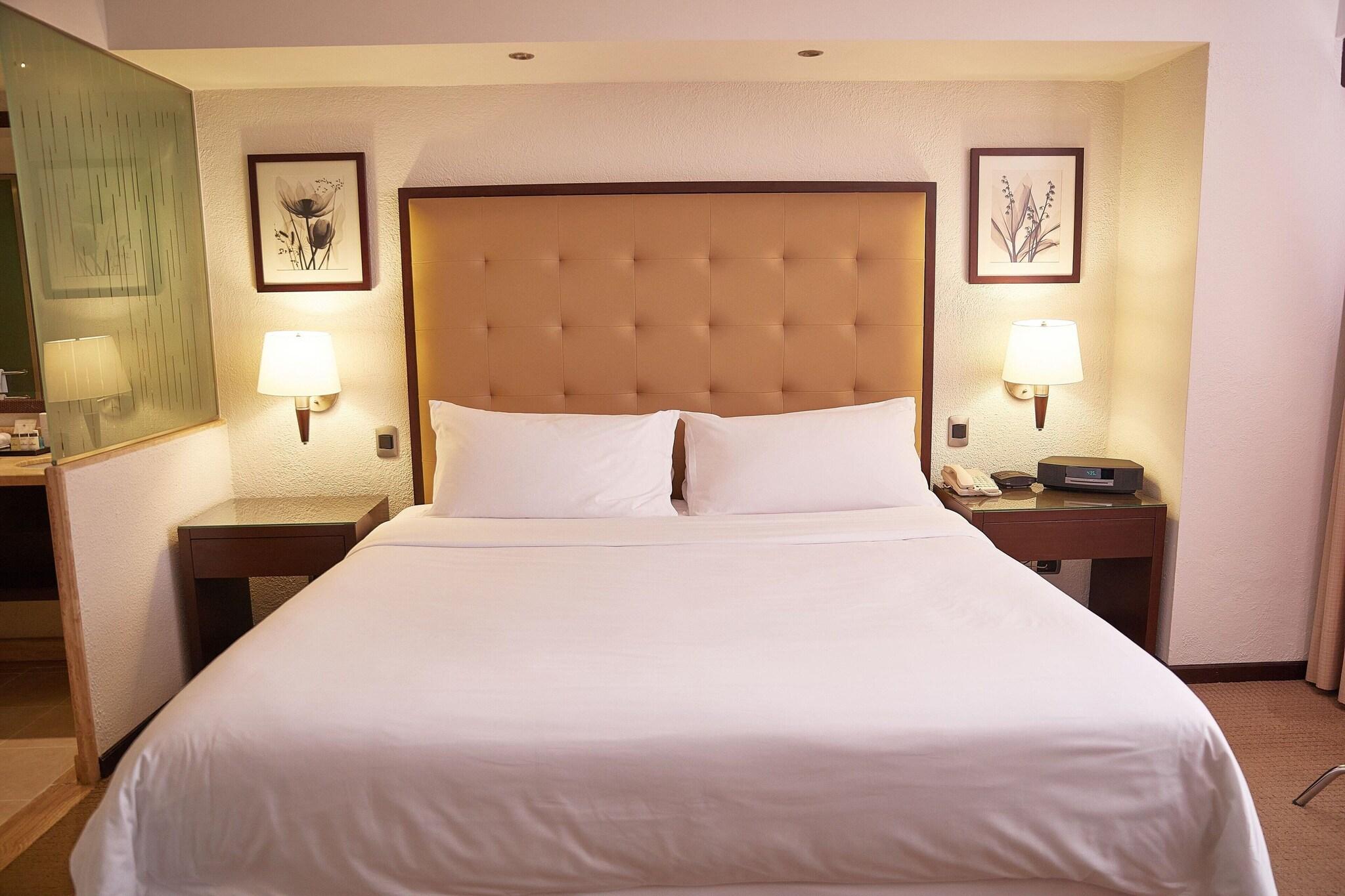 Junior Suite King Size Bed