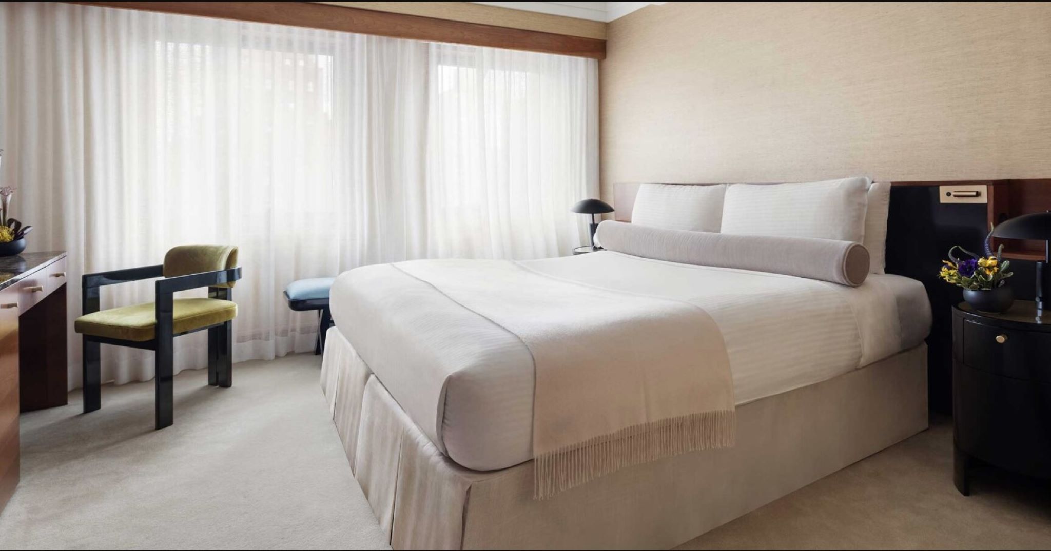 Double Deluxe King Bed