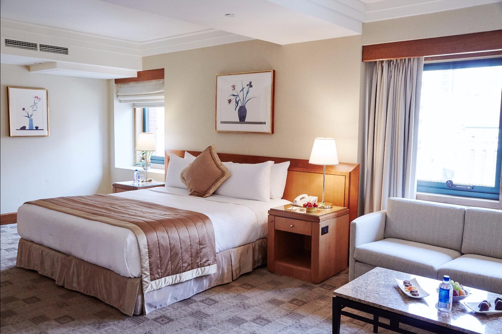 Junior Suite King Size Bed