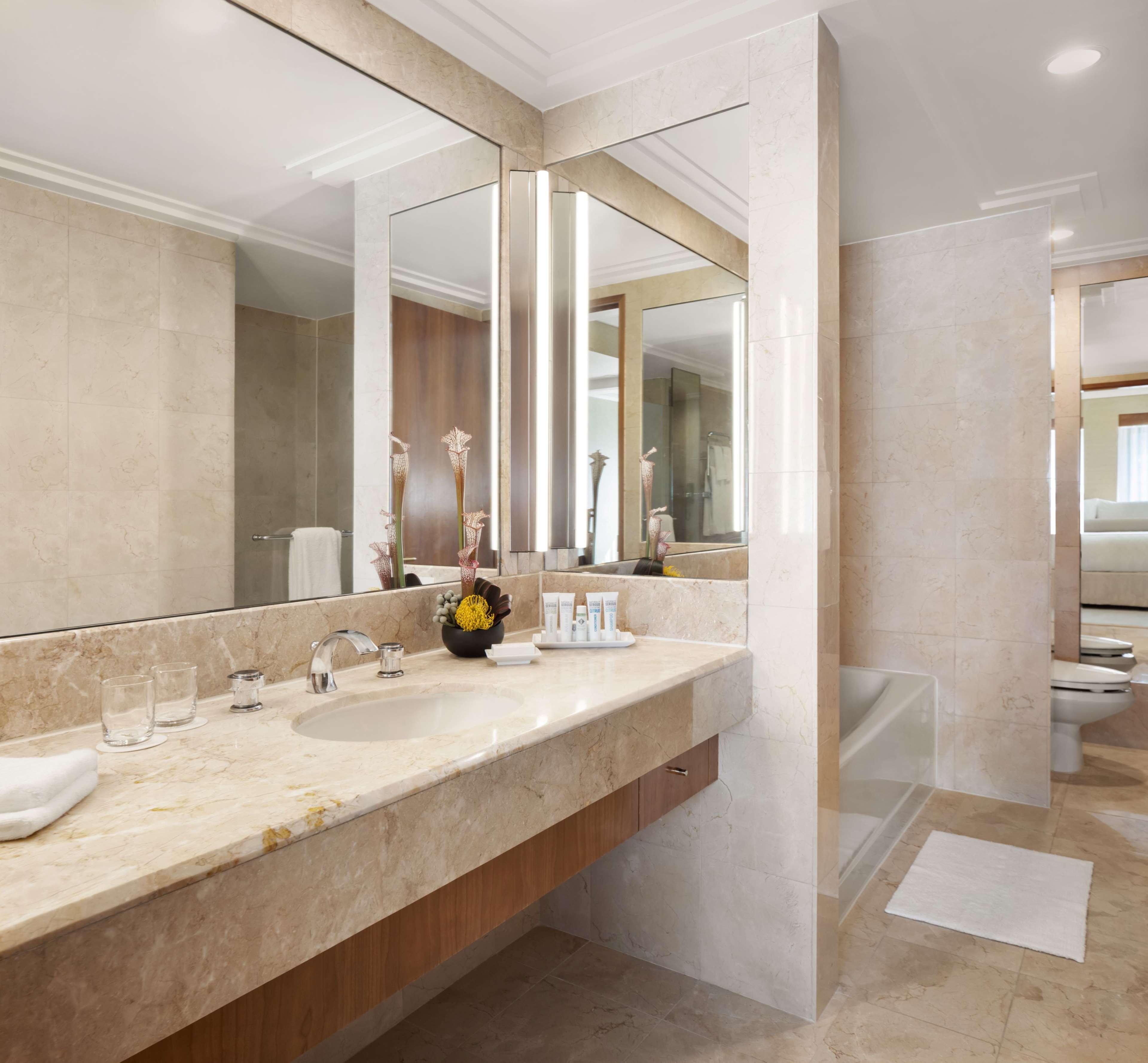 Junior Suite Deluxe Two Beds