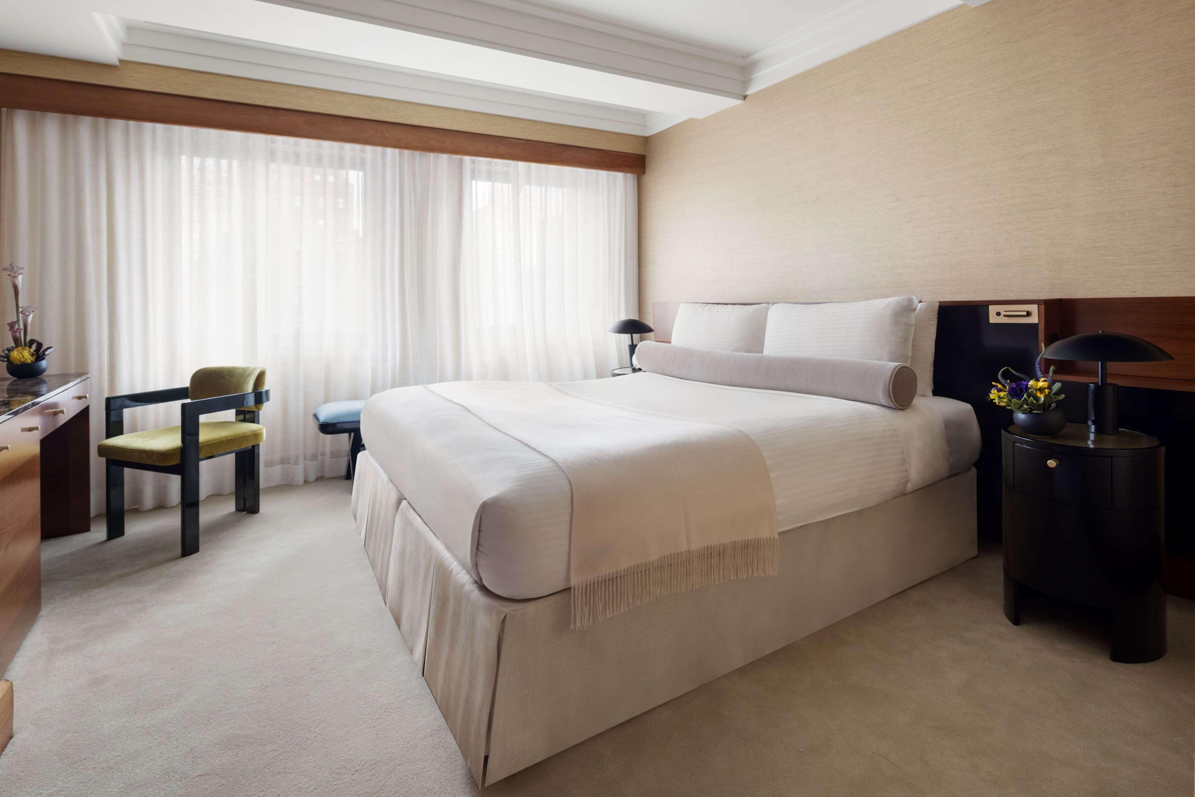 Double Deluxe King Bed