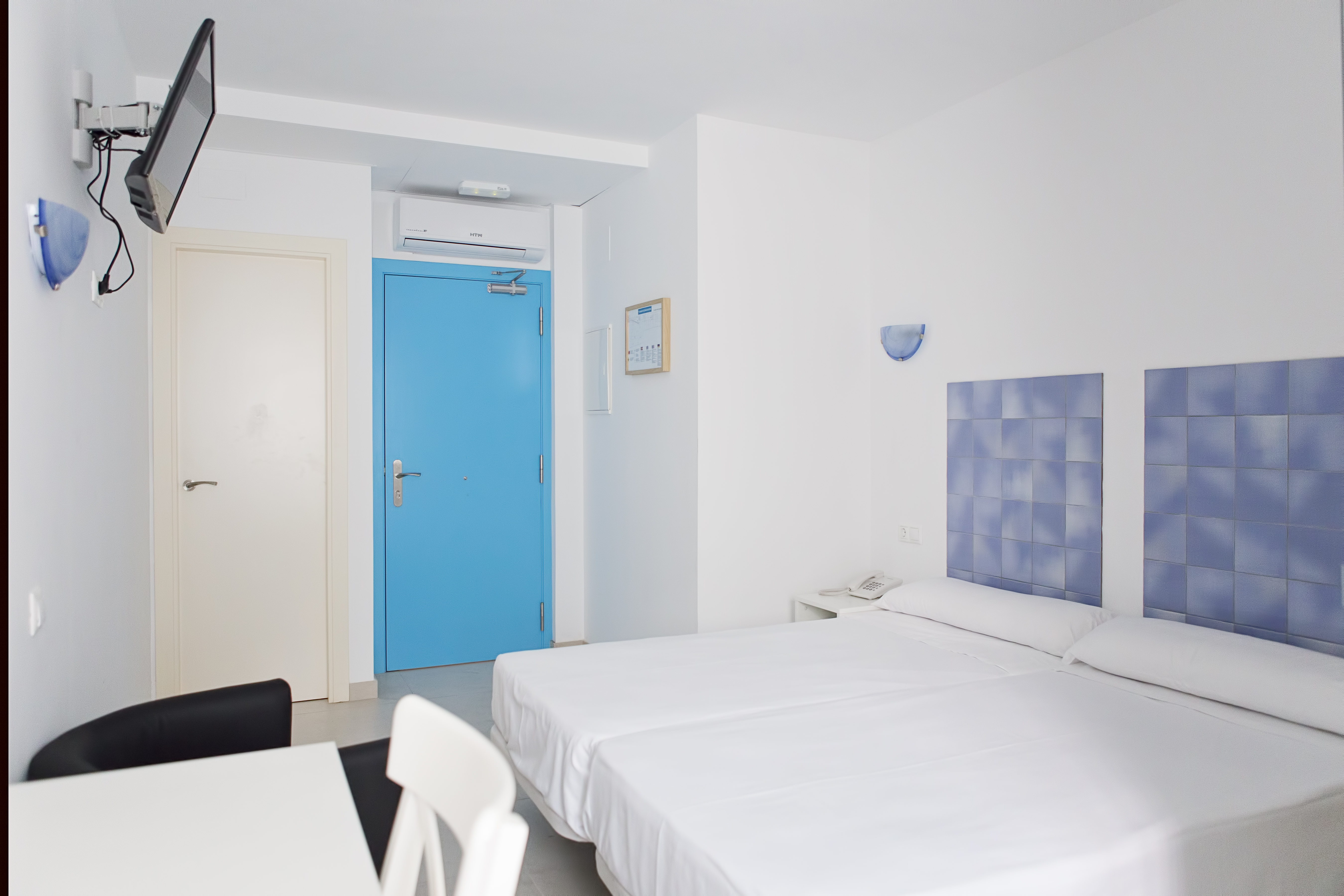 Double or Twin Standard