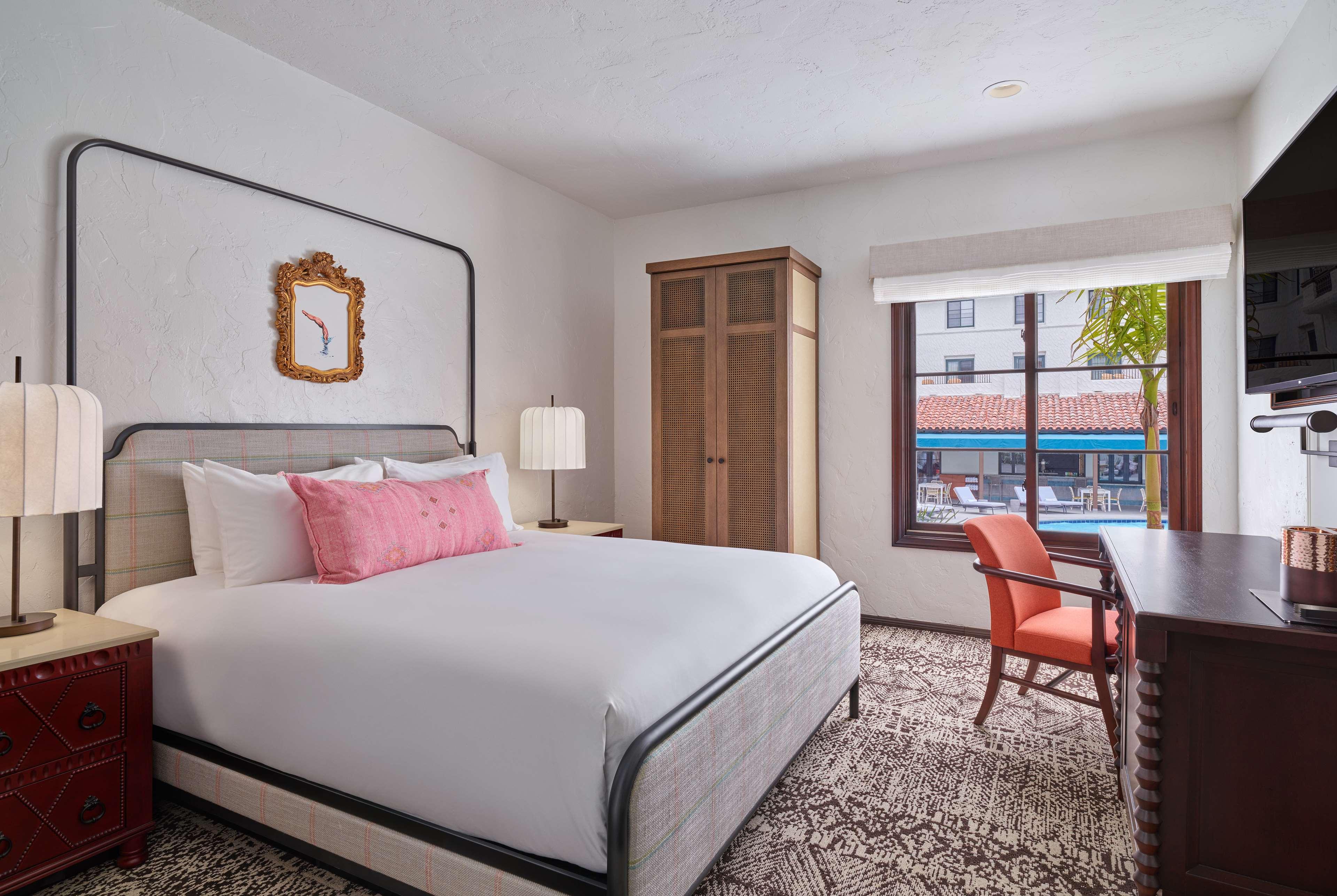 Double Two Queen Beds