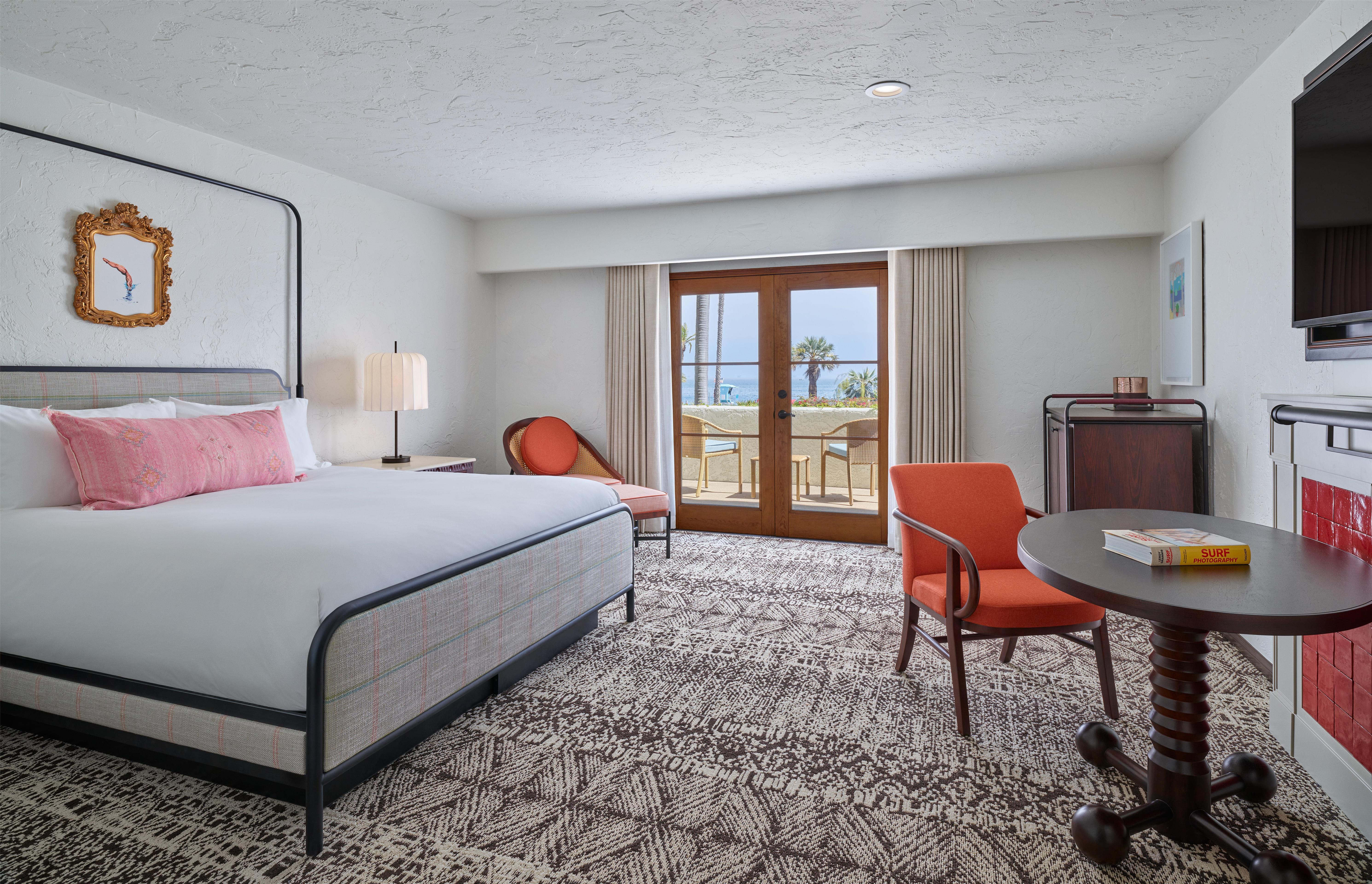 Double Ocean View King Bed