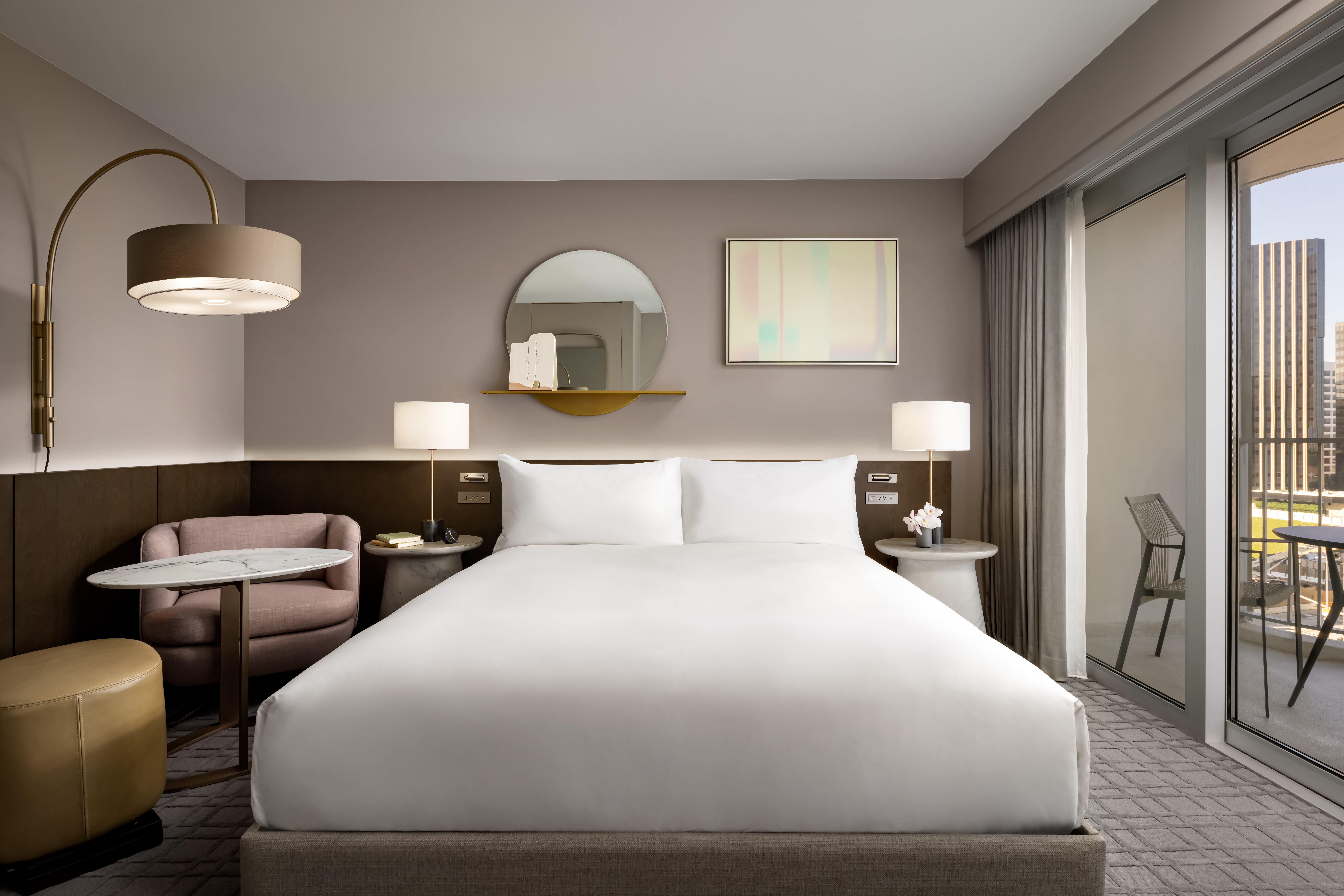 Double Deluxe King Bed