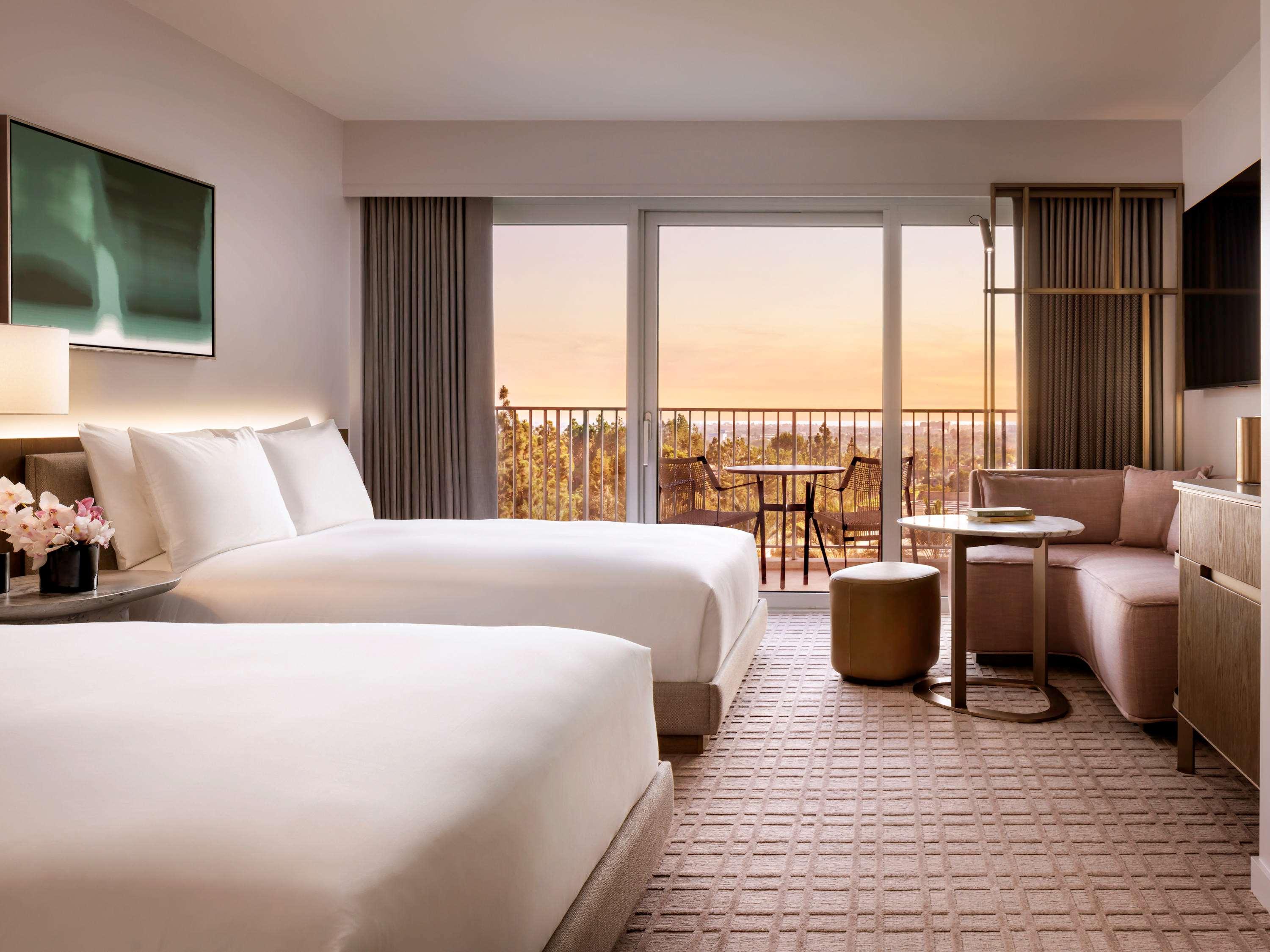 Room Deluxe King Bed