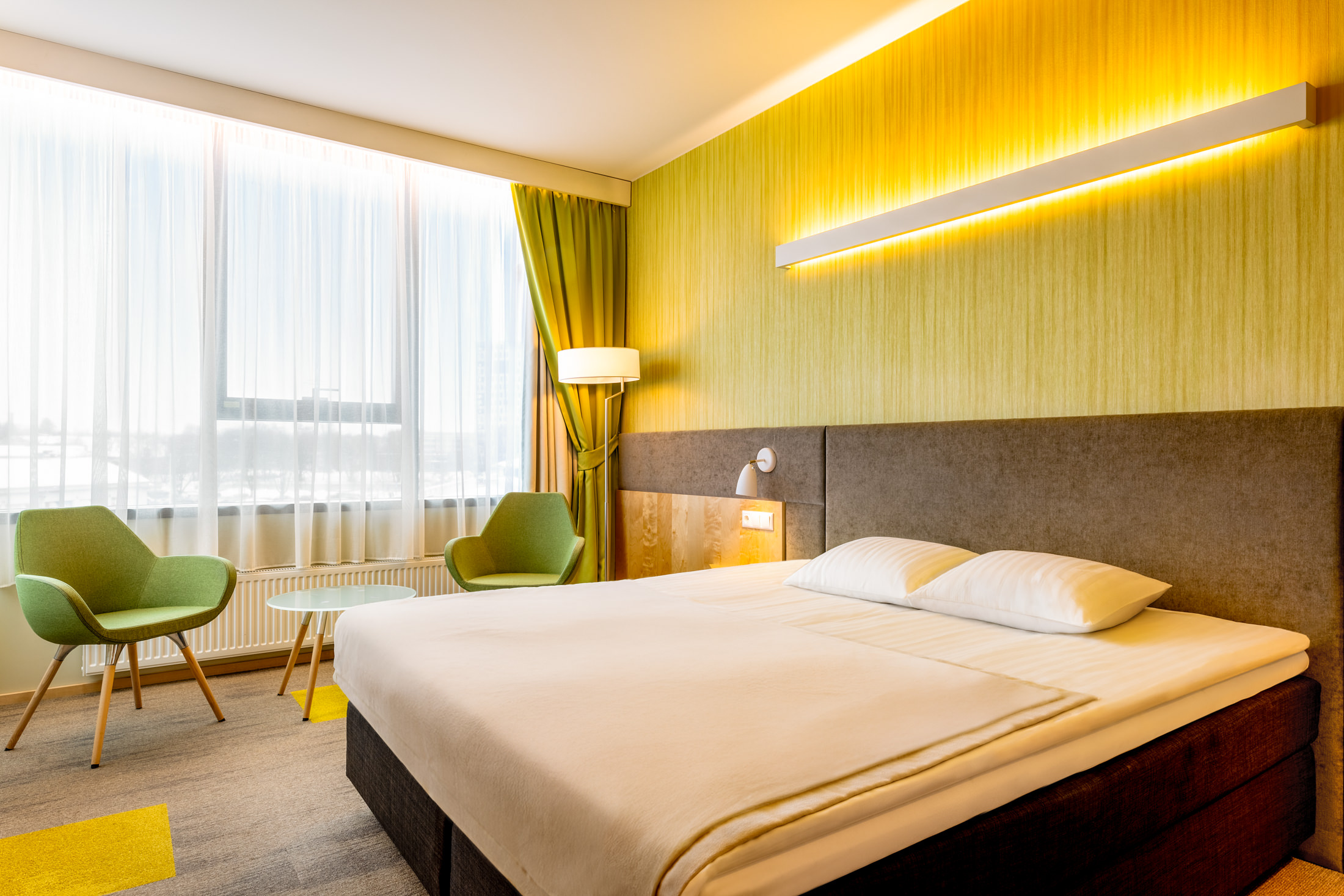 Double Single Superior