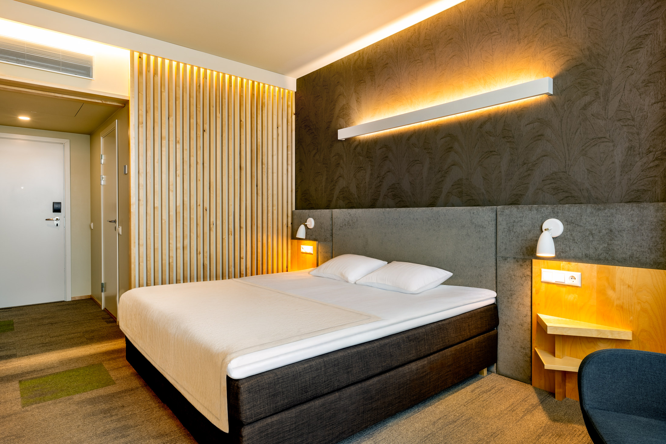 Double Single Superior