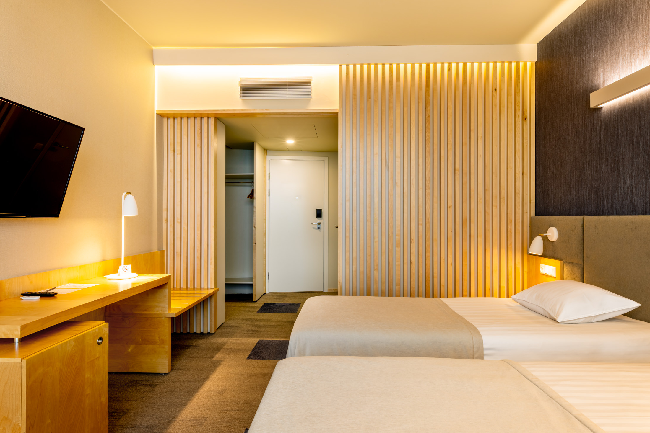 Double Single Superior