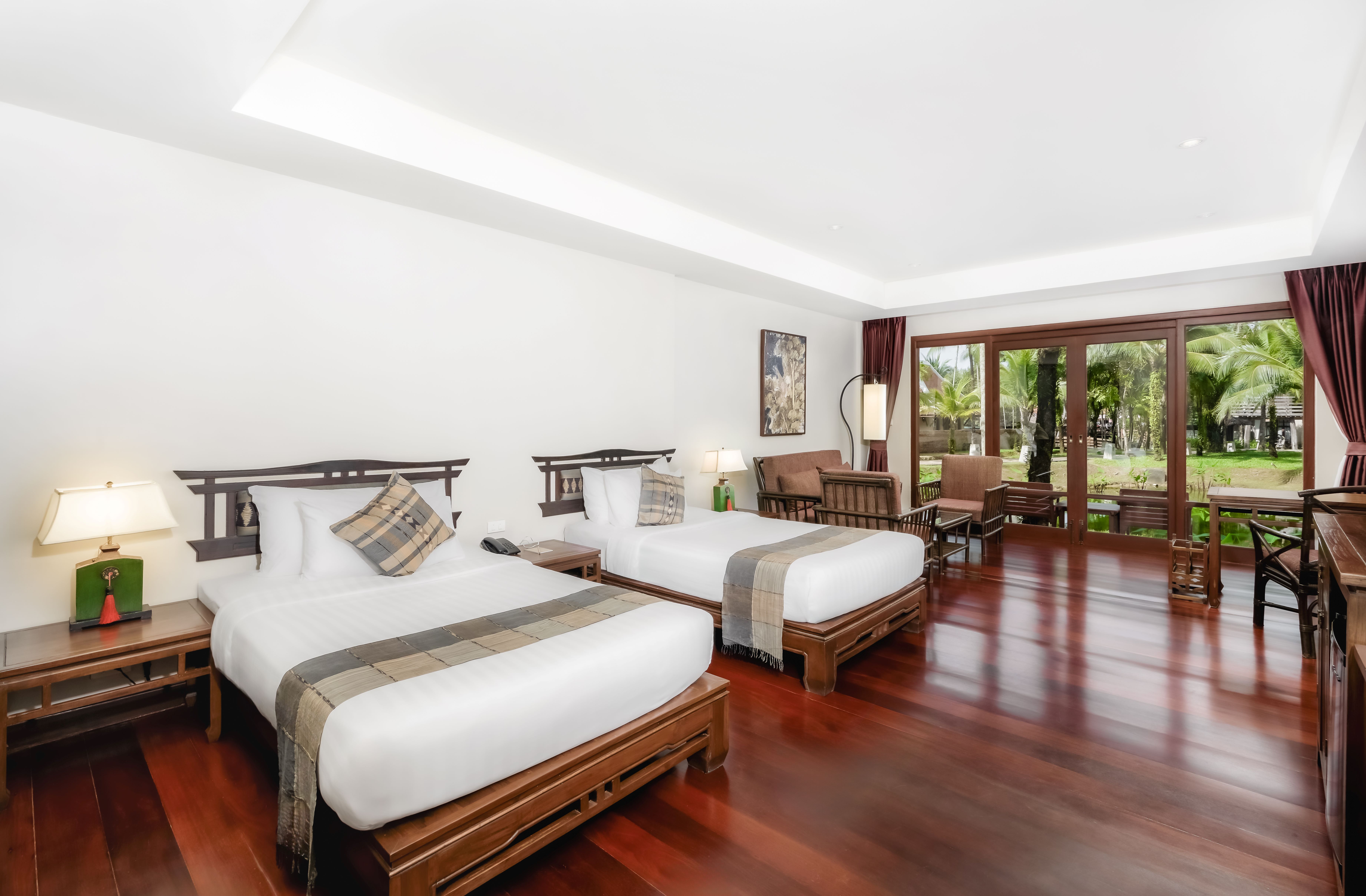 Double or Twin Standard