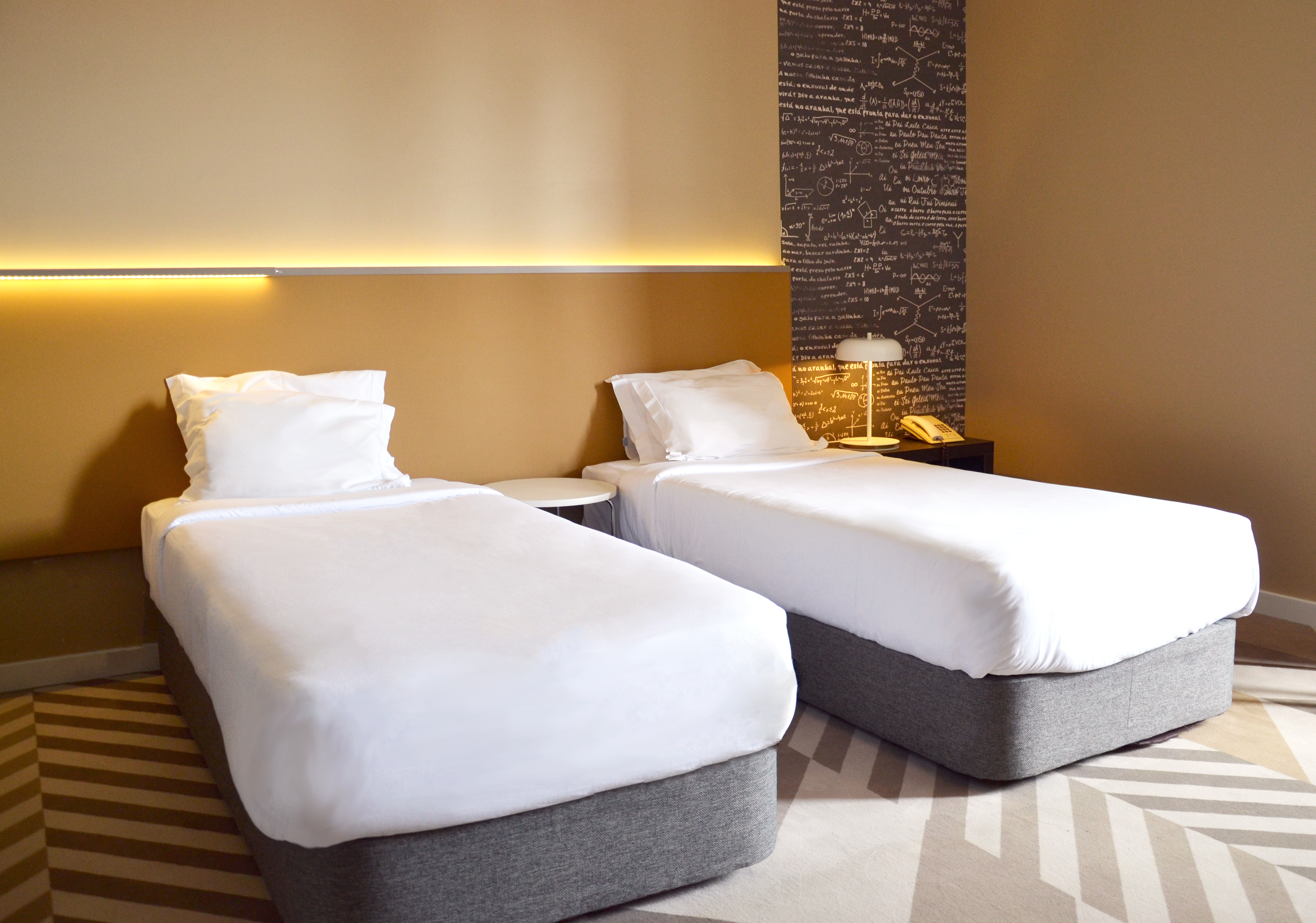 Double or Twin Standard