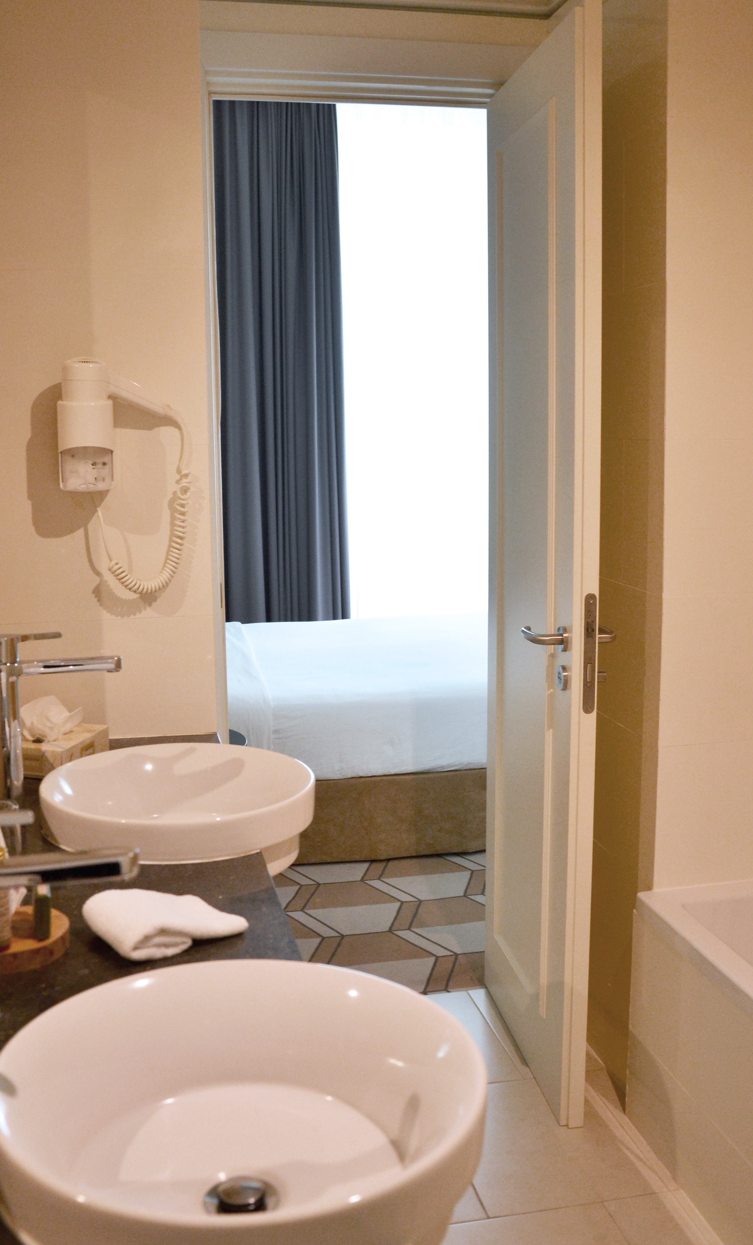 Double or Twin Superior